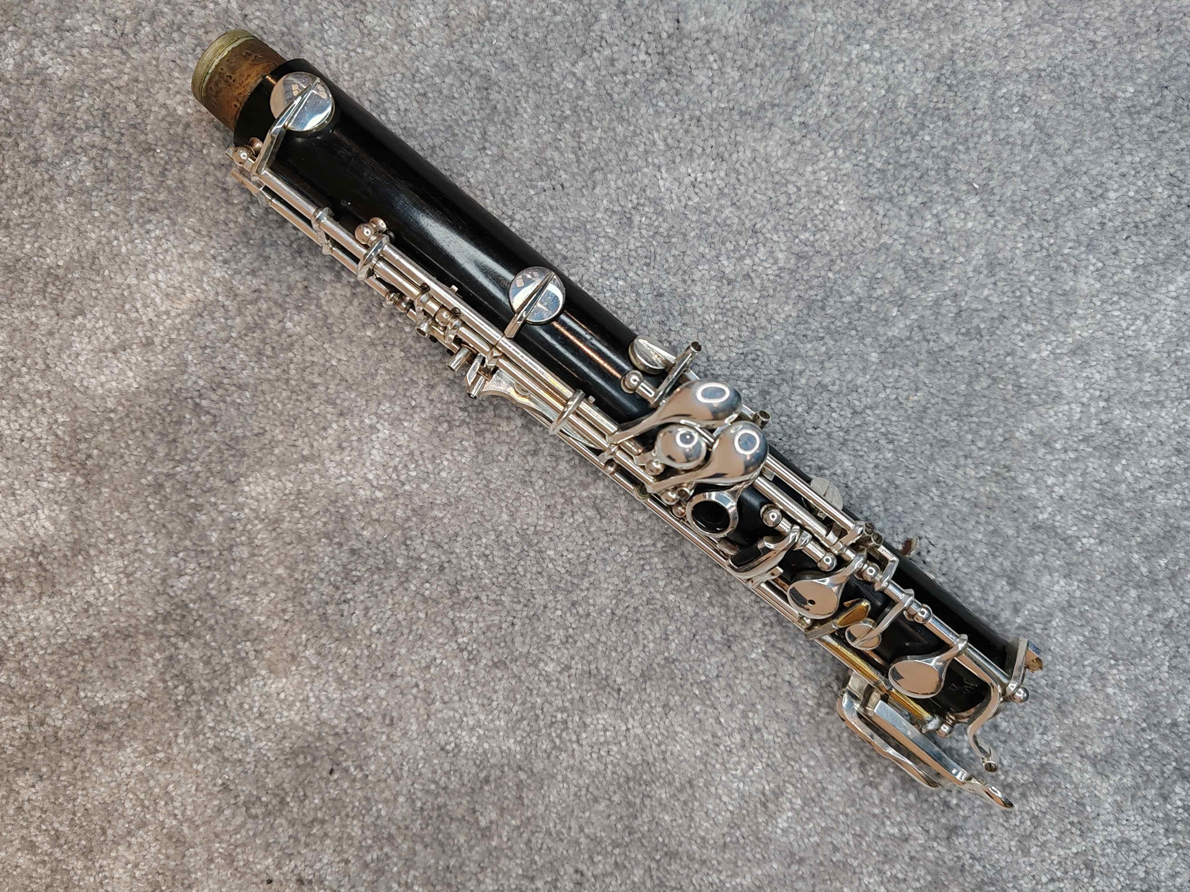 Hans Kreul Oboe Serial : 29345 - Made in Tübingen, Germany - Image 8