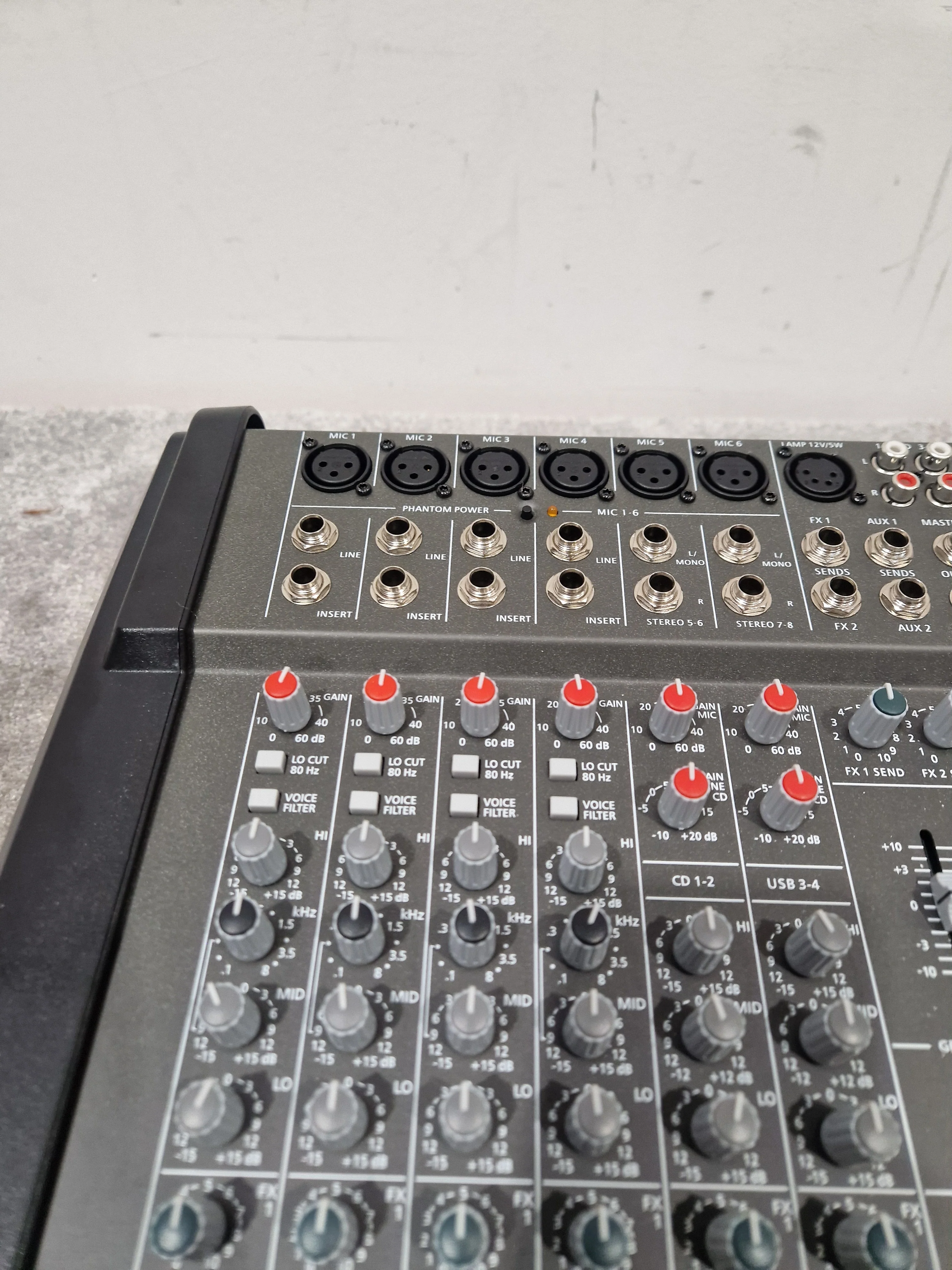 Leicozic PM600-3 Professional Powered Mixer Console - 8-Channel Mixer - Excellent w/ Power Supply - Image 10