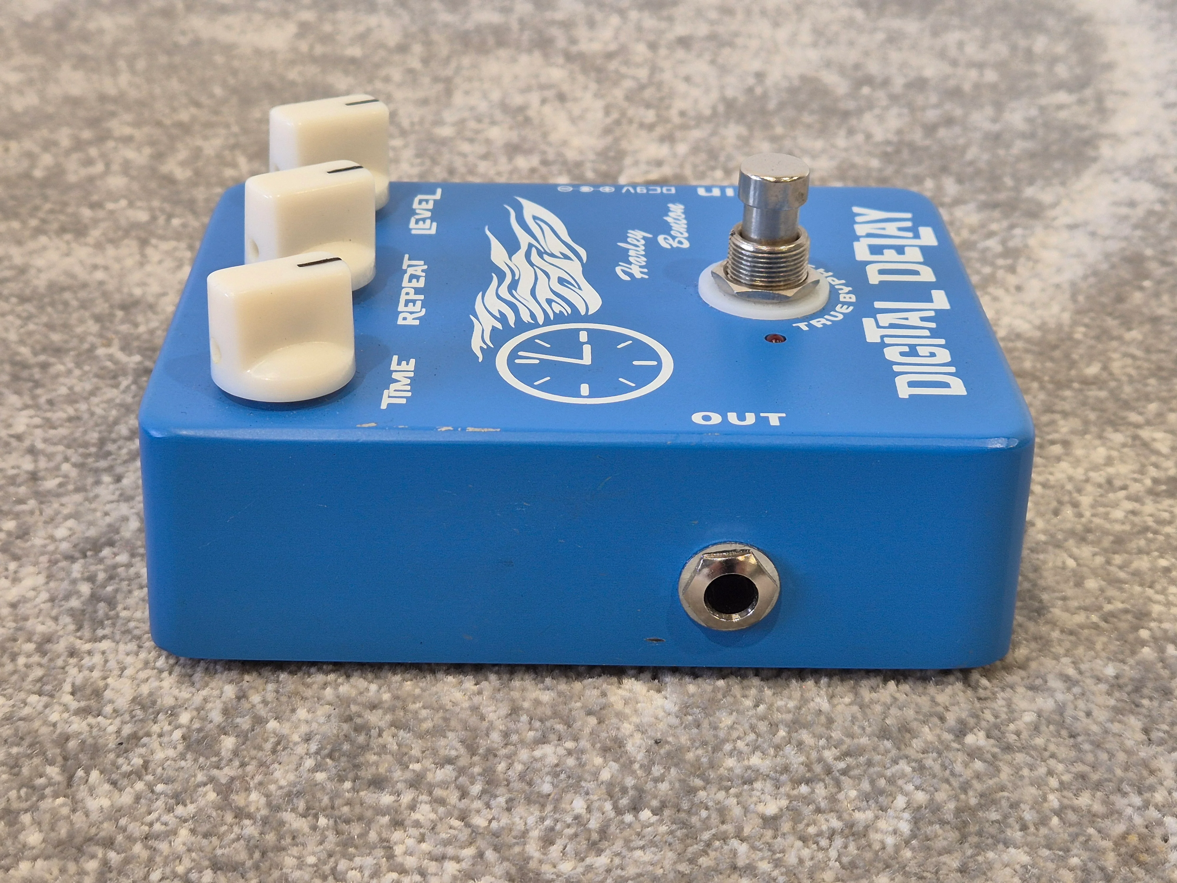 Harley Benton Digital Delay - Electric Guitar Effect Pedal - Image 3