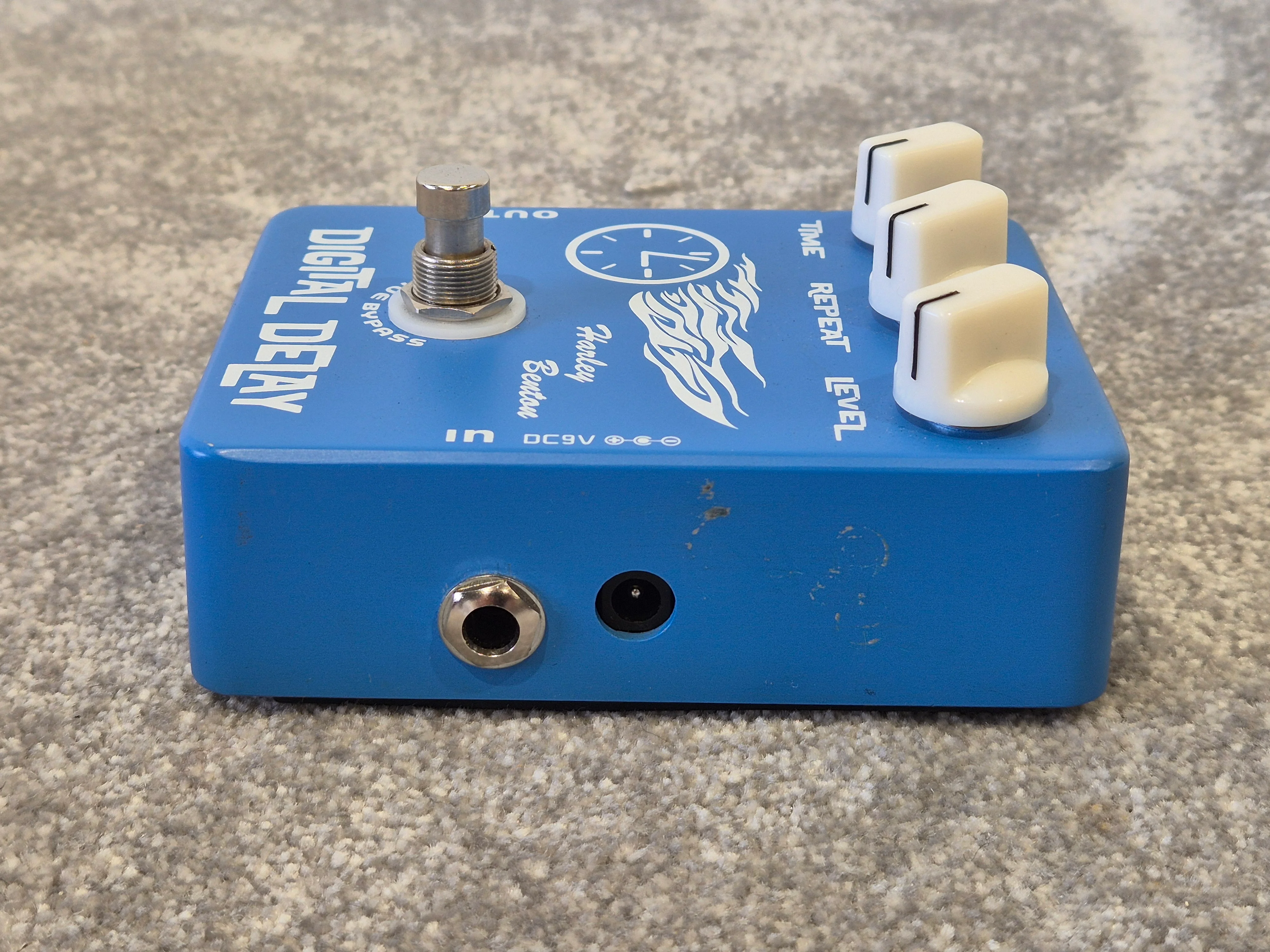 Harley Benton Digital Delay - Electric Guitar Effect Pedal - Image 5