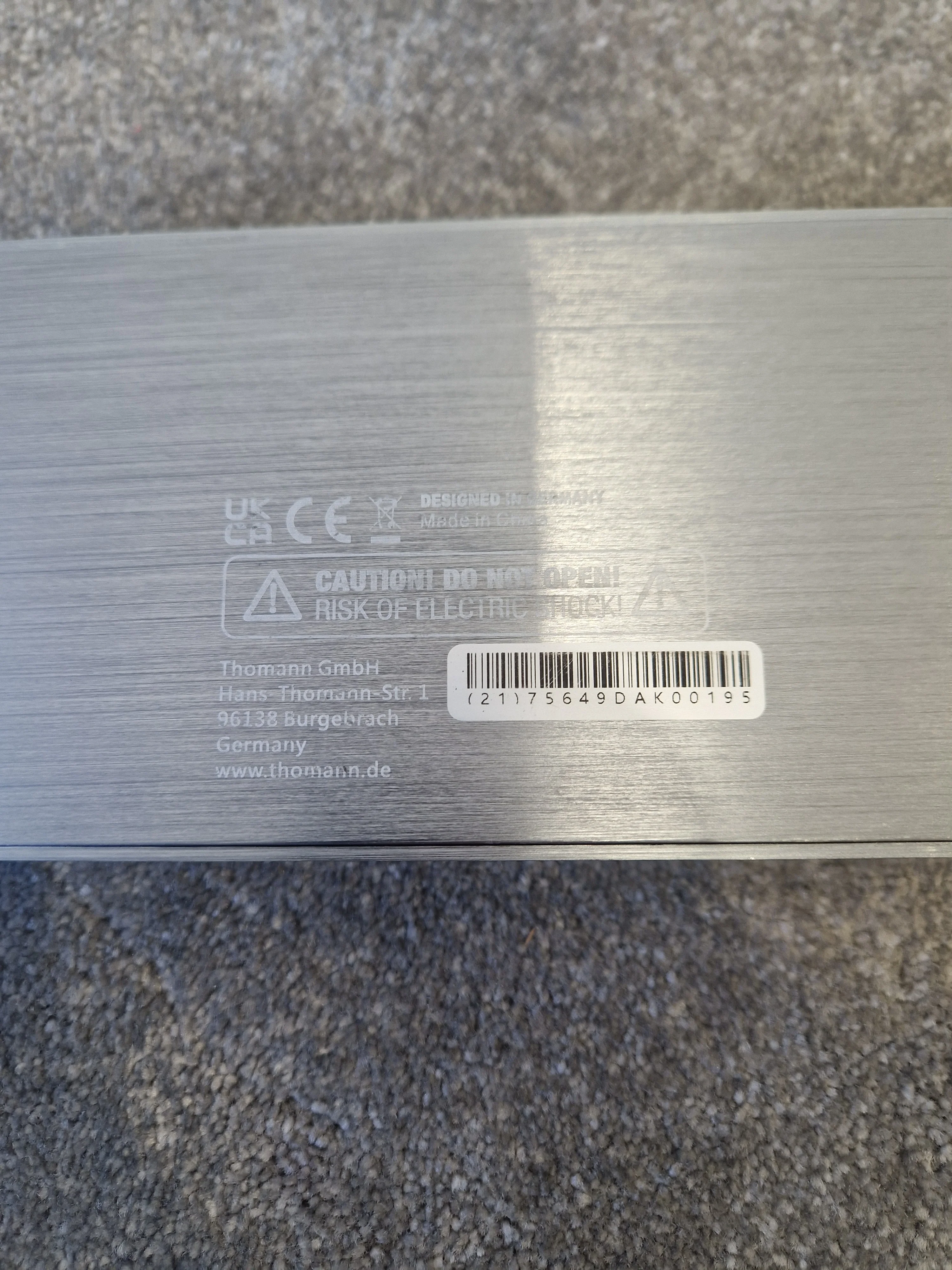 Harley Benton ISO-10AC Pro – Modular Pedalboard Power Supply – Excellent - Image 10