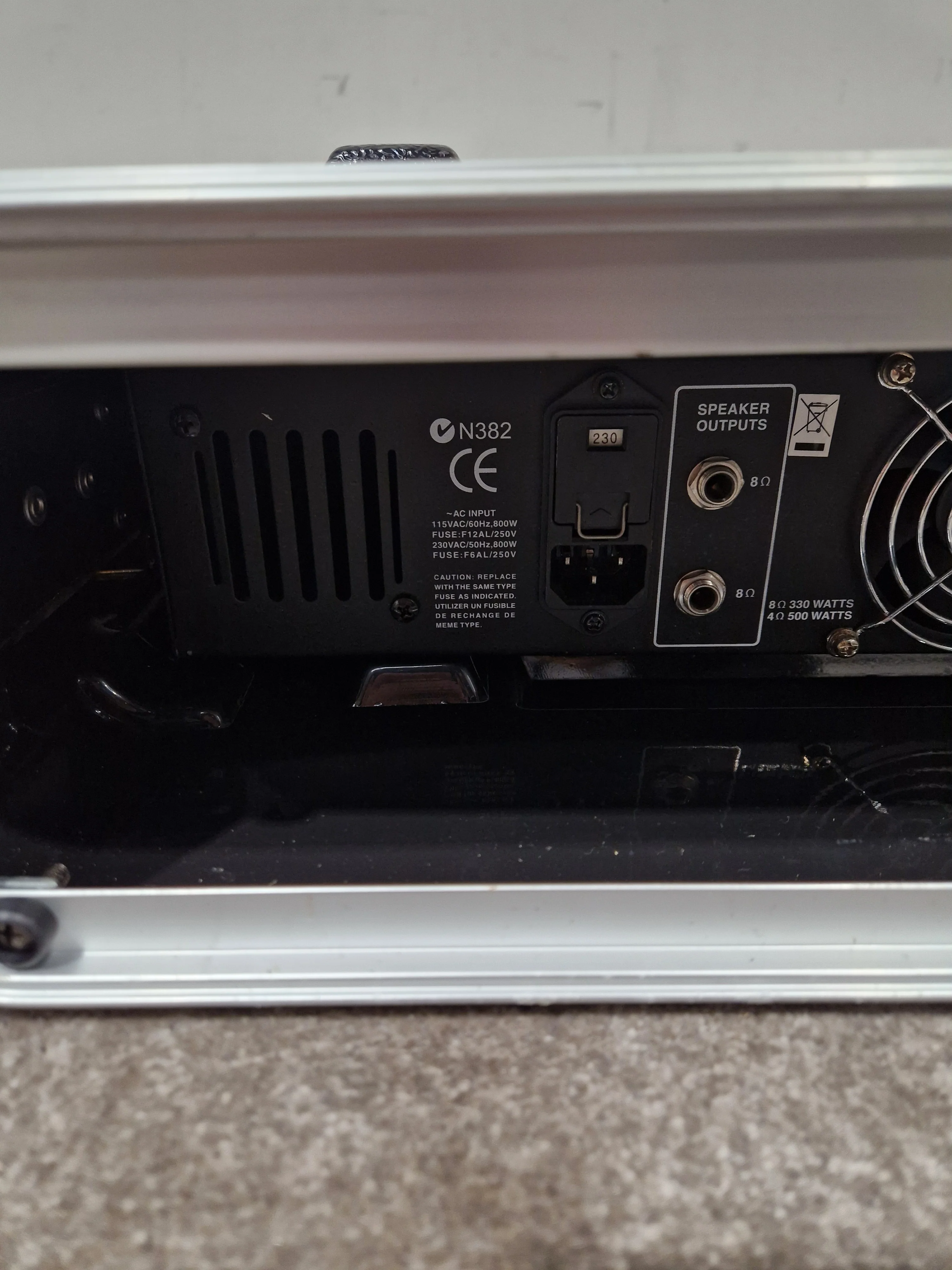 Hartke HA 5500 - 500W Bass Amplifier - Excellent w/ Hard Case - Image 4