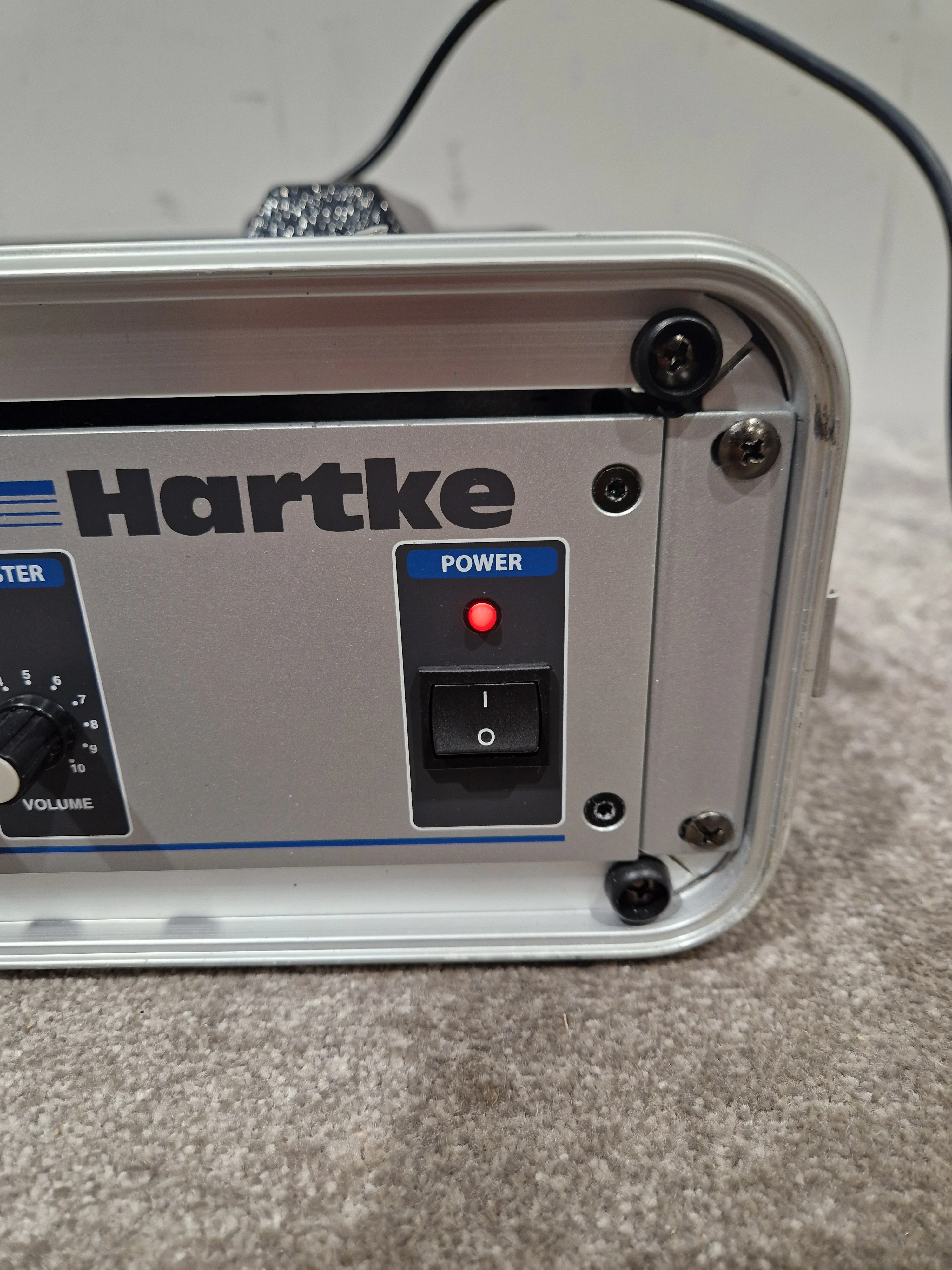 Hartke HA 5500 - 500W Bass Amplifier - Excellent w/ Hard Case - Image 7