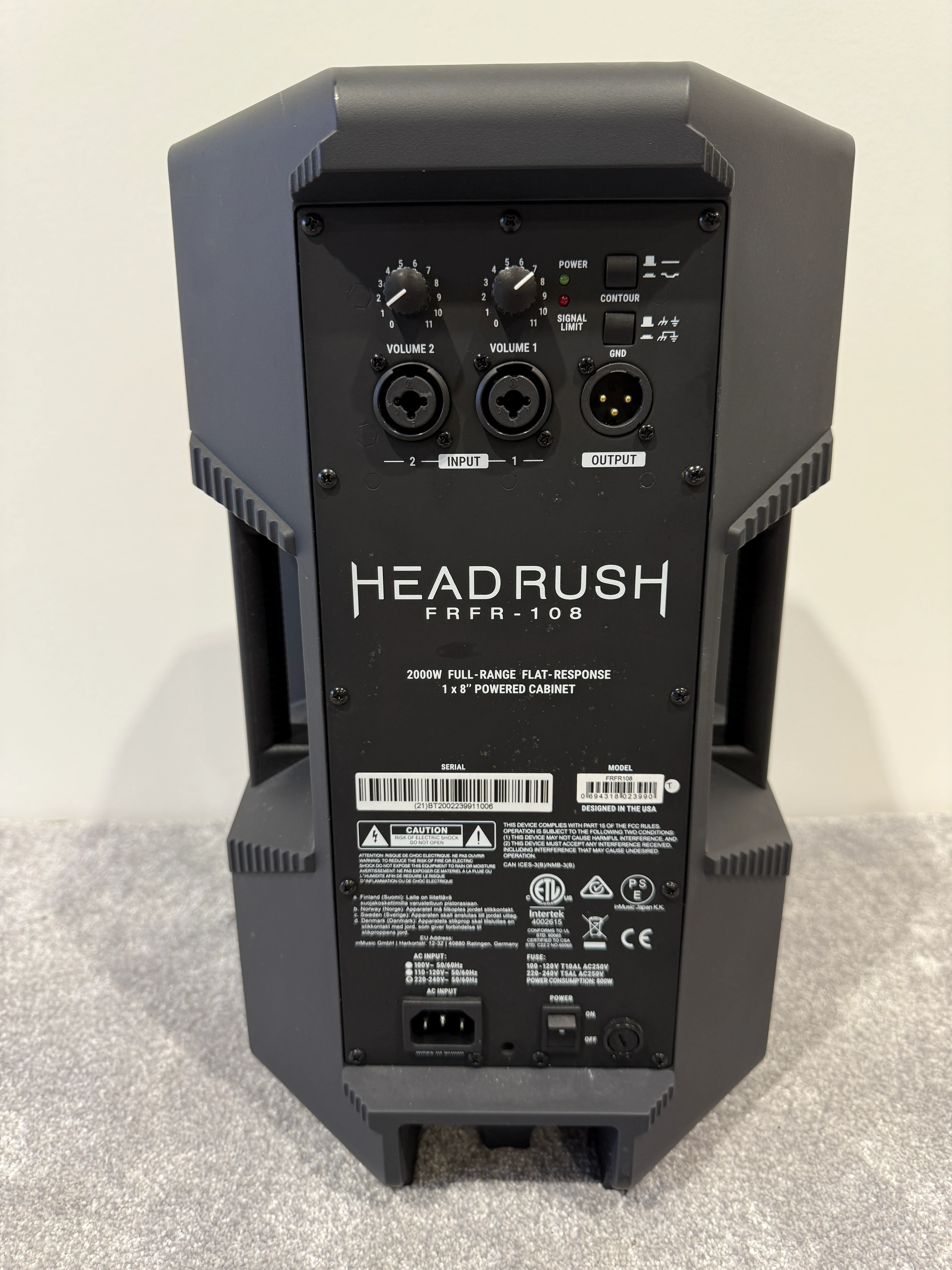 HeadRush FRFR-108 - 8 Inch Guitar Speaker / Amplifier - 2000w - Image 2