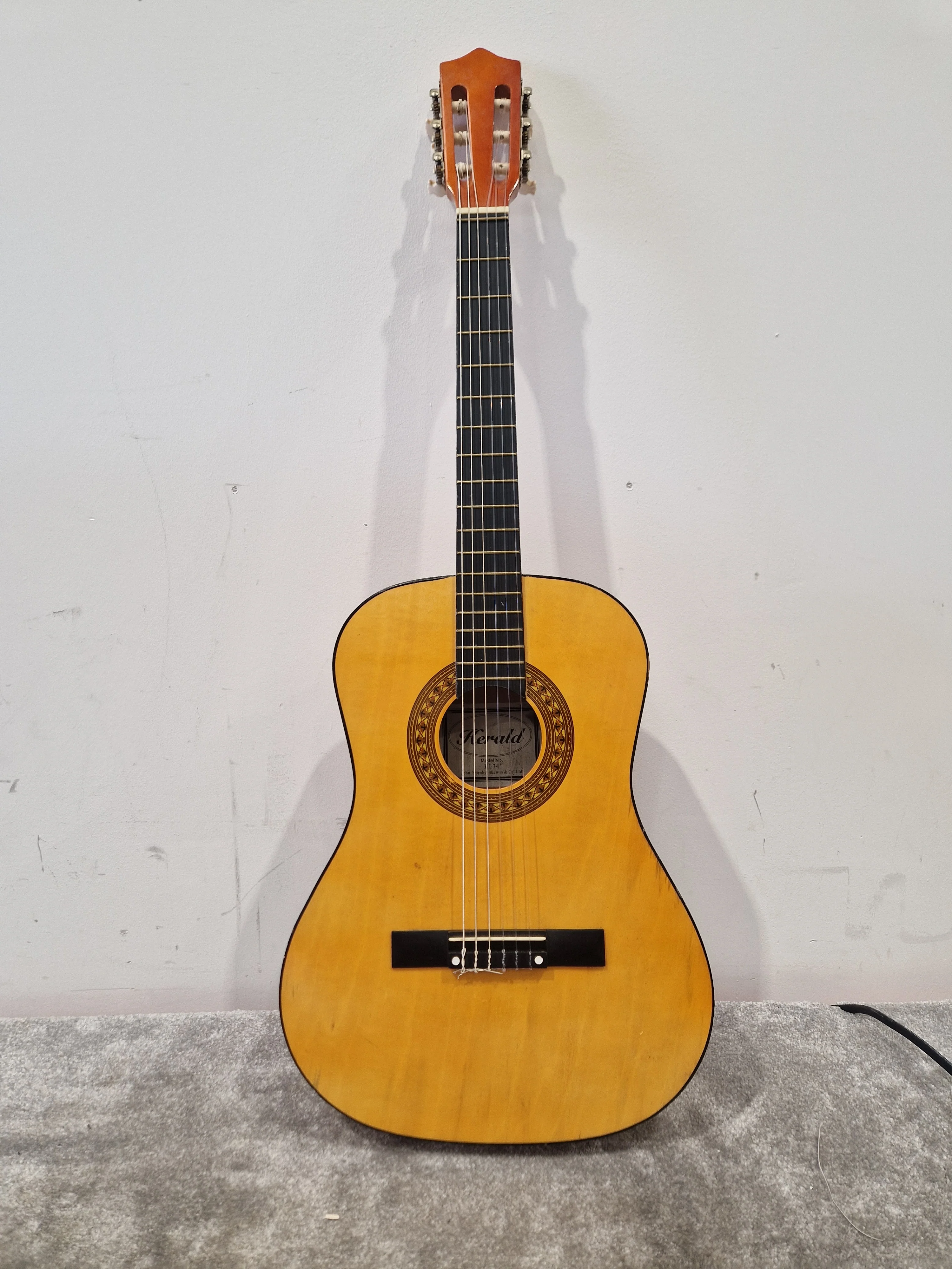 Herald Hl34 Acoustic Guitar - Solid Spruce Top, Mahogany Back & Sides - Very Good - Image 2