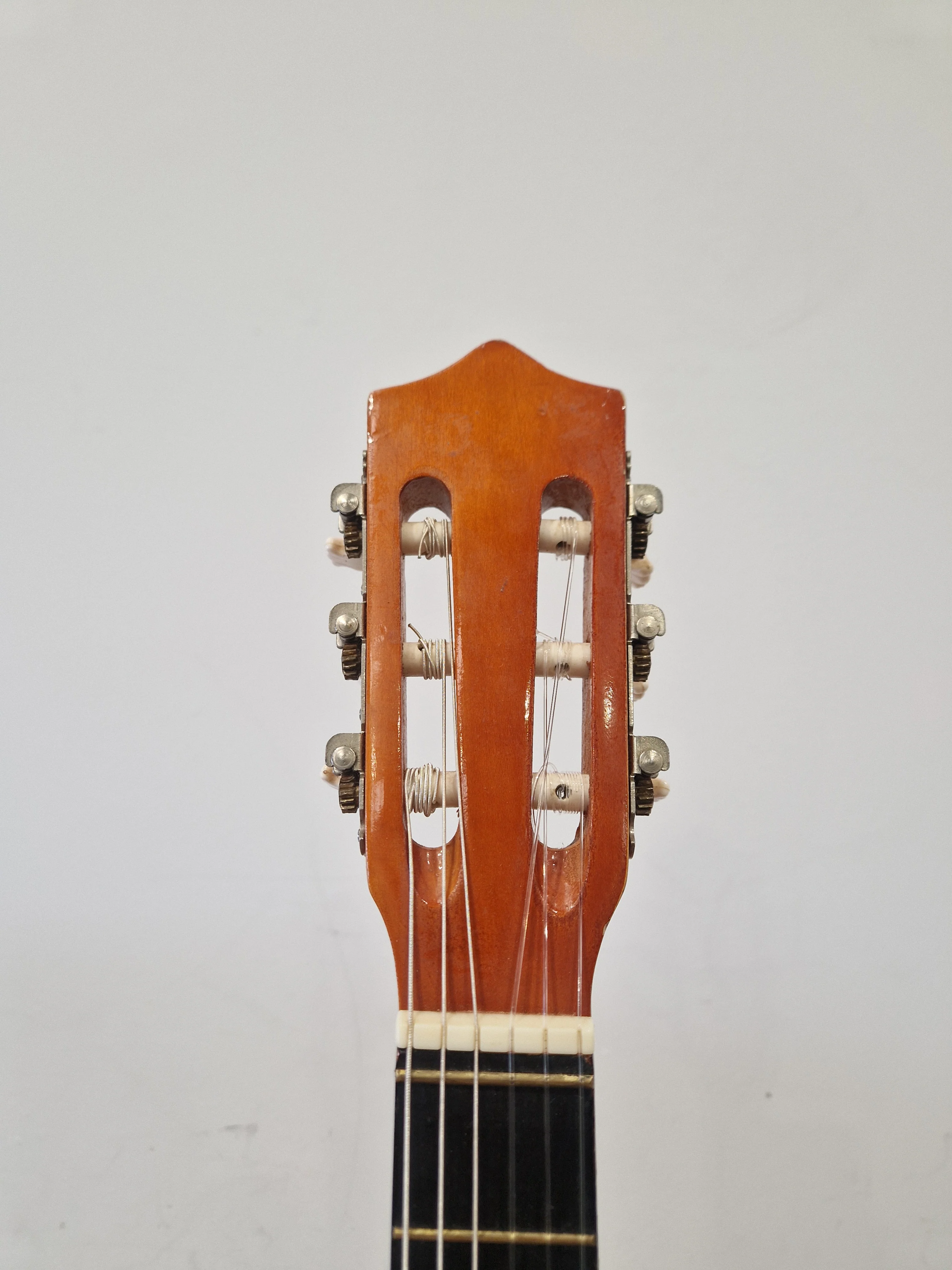 Herald Hl34 Acoustic Guitar - Solid Spruce Top, Mahogany Back & Sides - Very Good - Image 5