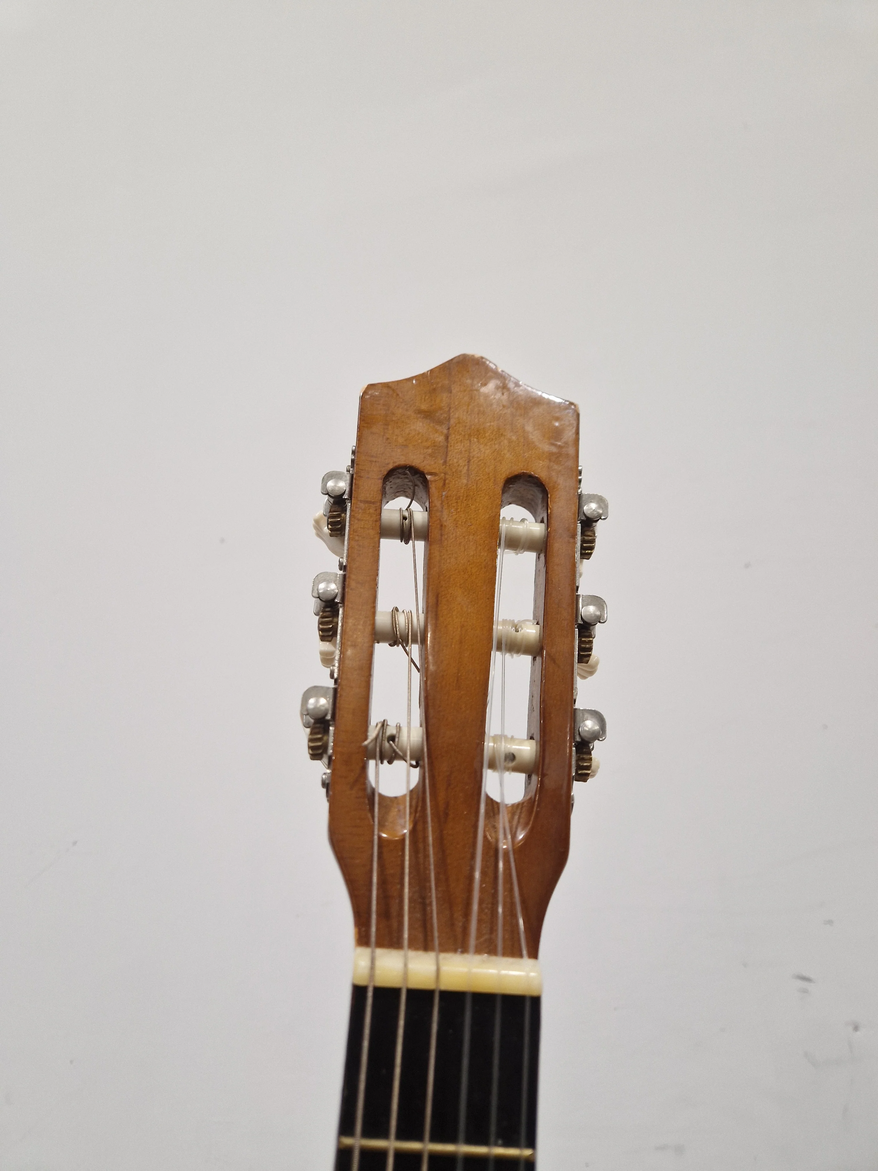 Herald MG104N Classical Acoustic Guitar - Fair - Image 4