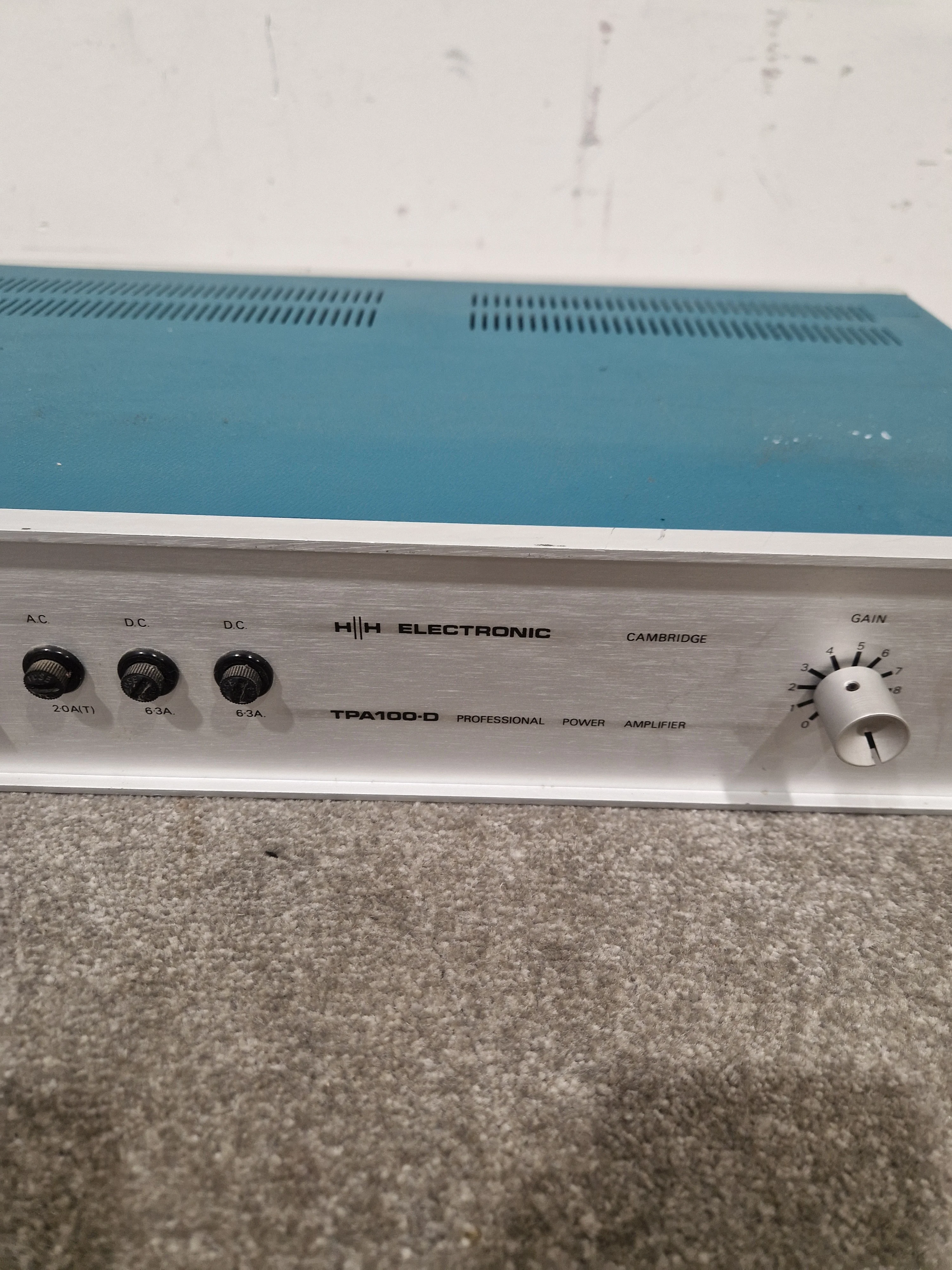 HH Electronics TPA-100D - Power Amplifier - Blue/Silver – Power Amplifier - Fair - Image 4