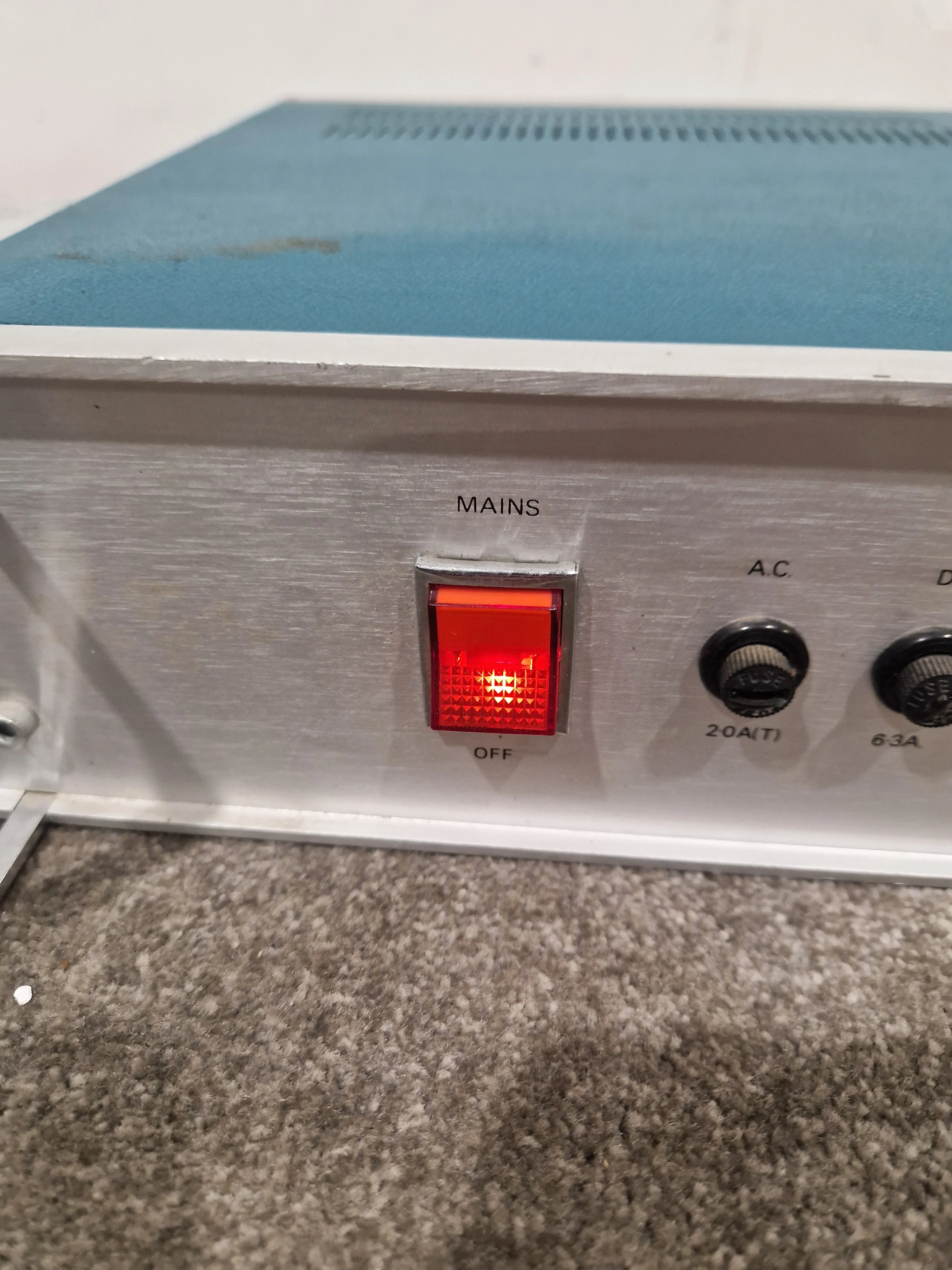 HH Electronics TPA-100D - Power Amplifier - Blue/Silver – Power Amplifier - Fair - Image 8