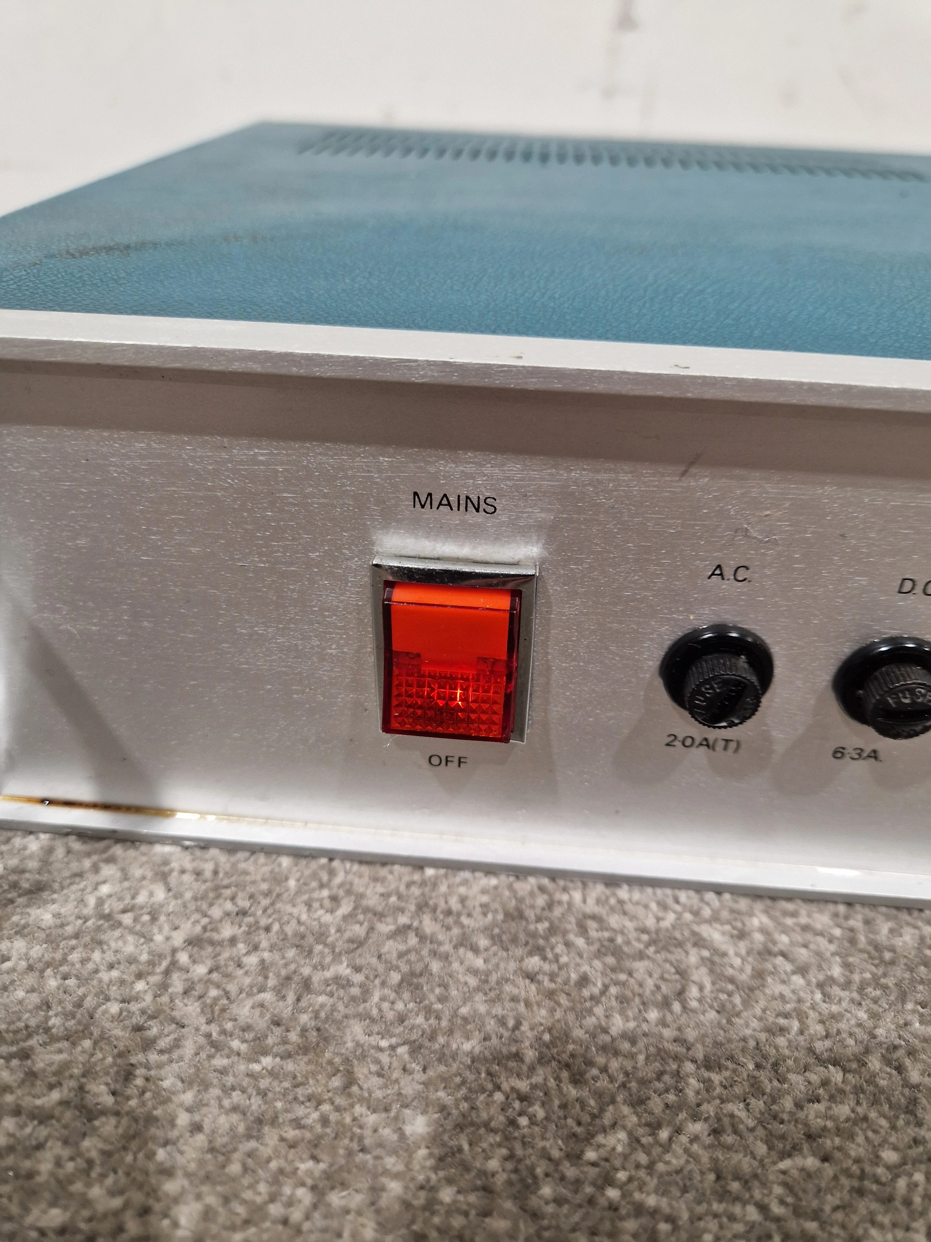 HH Electronics TPA-100D - Power Amplifier - Blue/Silver – Power Amplifier - Good - Image 2
