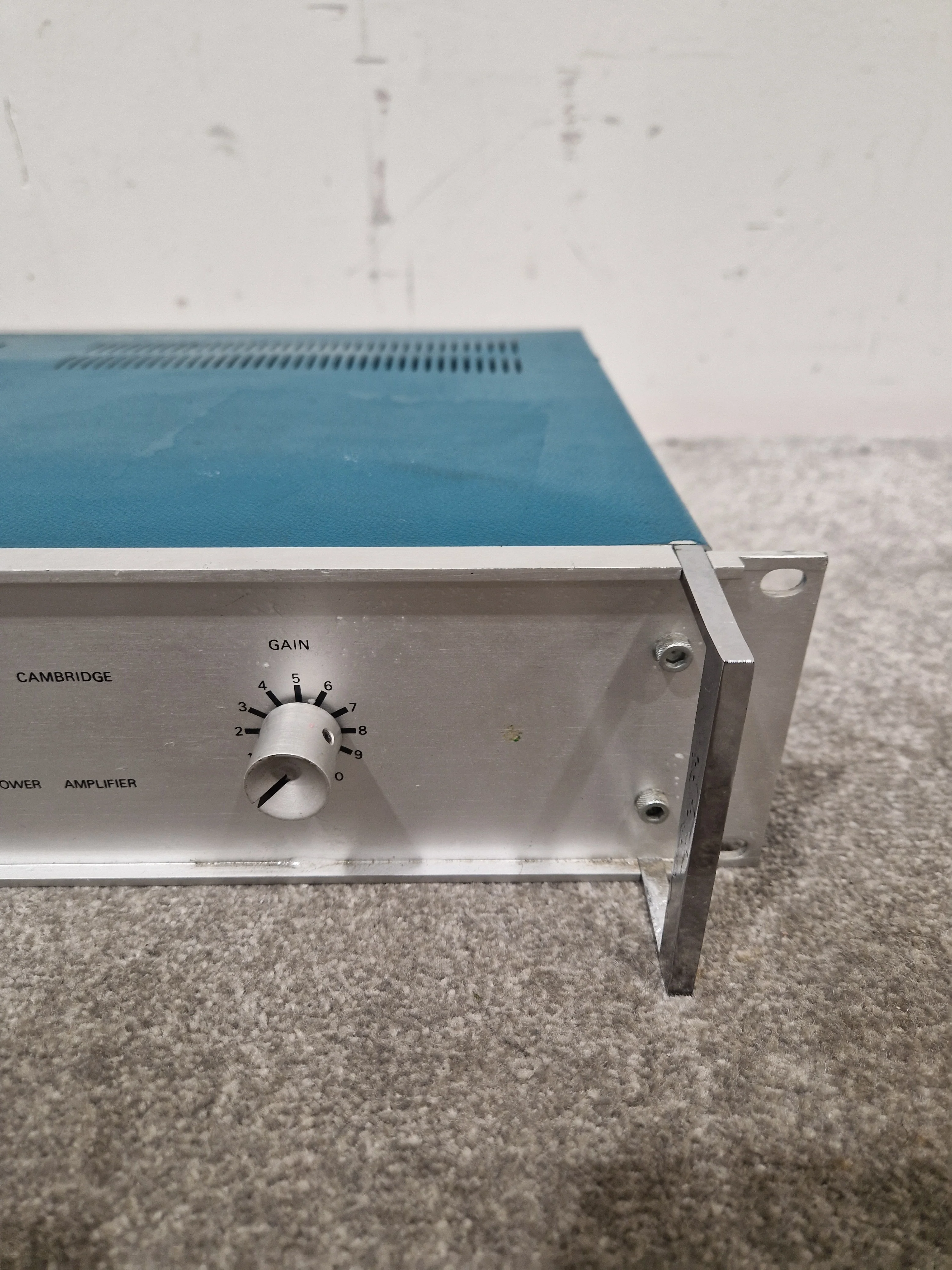 HH Electronics TPA-100D - Power Amplifier - Blue/Silver – Power Amplifier - Spares or Repair - Image 2