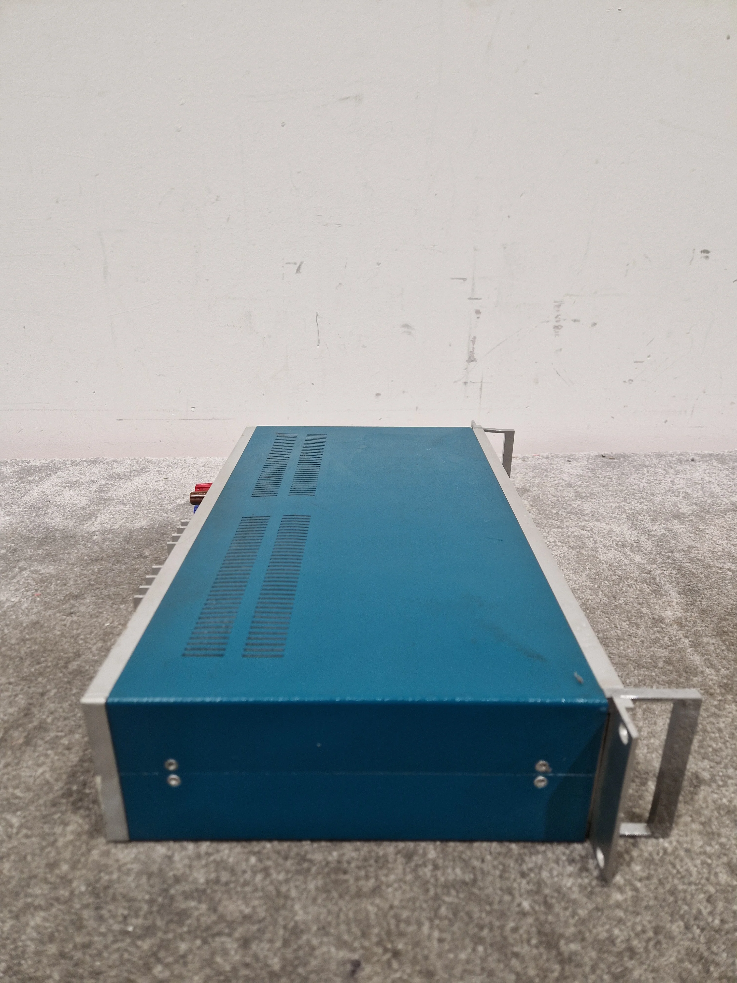 HH Electronics TPA-100D - Power Amplifier - Blue/Silver – Power Amplifier - Spares or Repair - Image 6