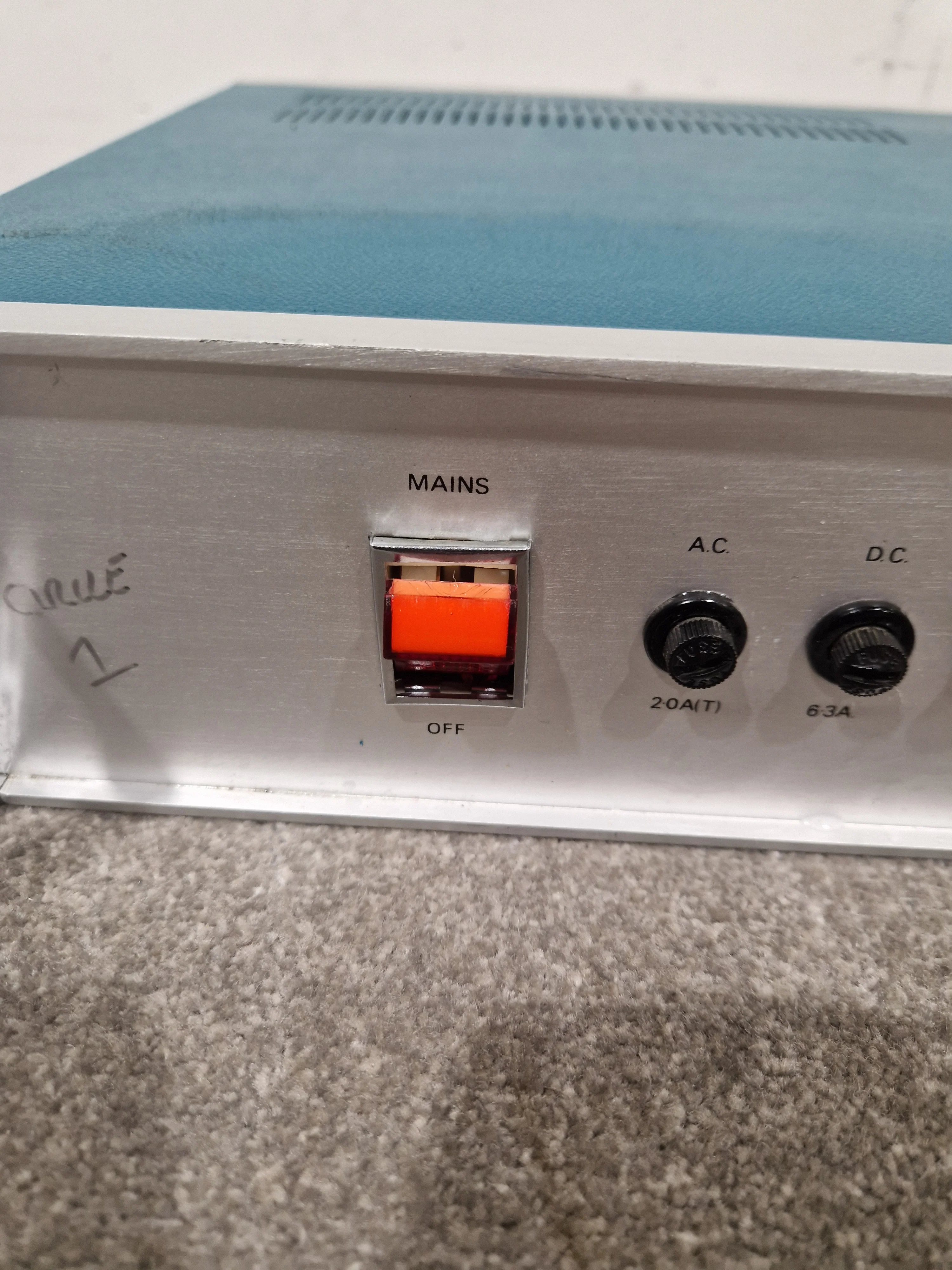 HH Electronics TPA-100D - Power Amplifier - Blue/Silver – Power Amplifier - Spares or Repair - Image 5