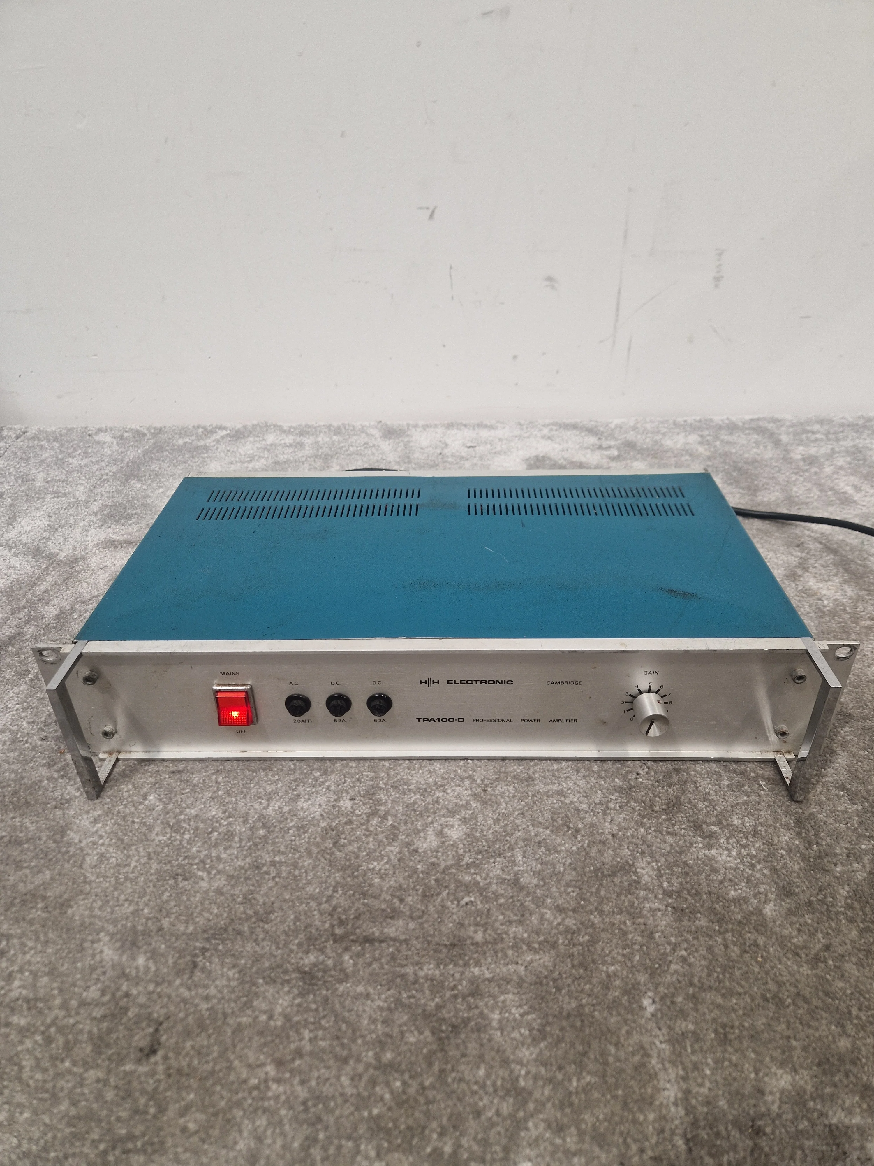 HH TPA100-D - 100W Amplifier, Durable Build - Good - Image 4