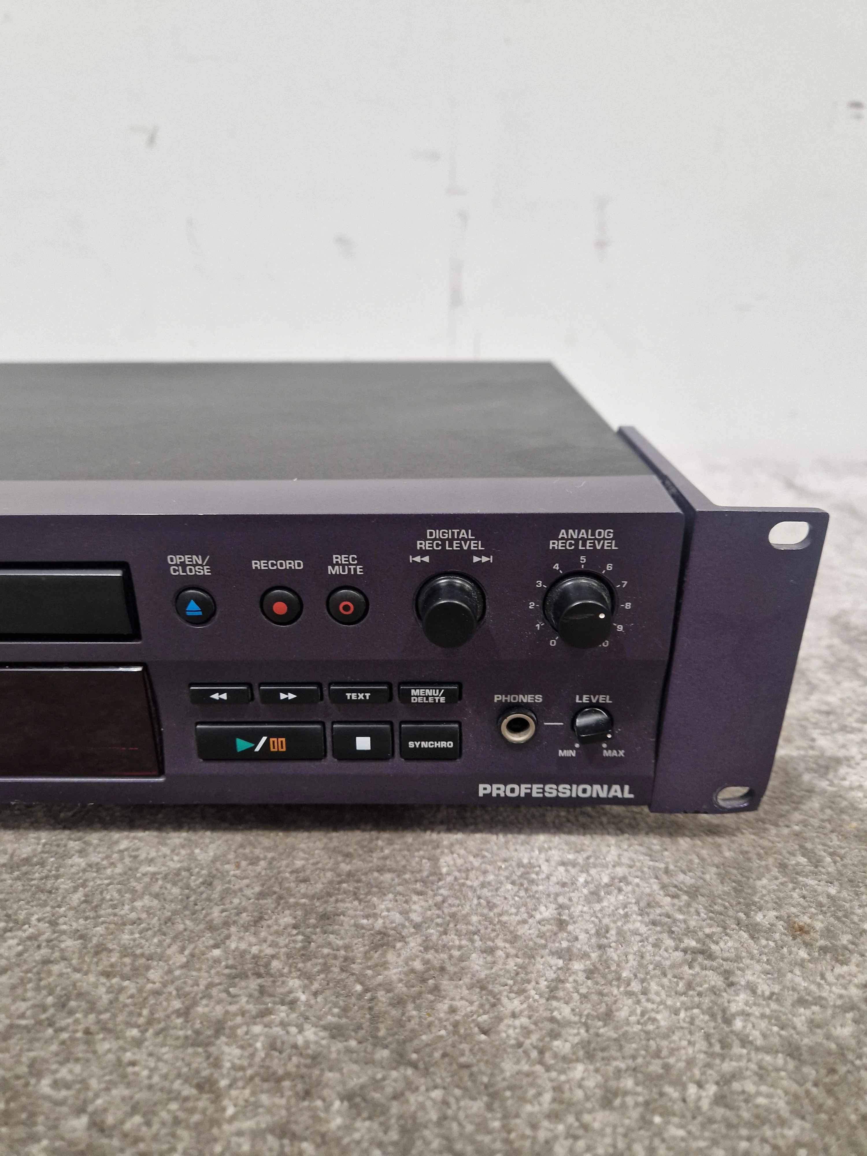 HHB BurnIT CDR-830 - Professional CD Recorder - Excellent w/ Power Supply and Remote - Image 8