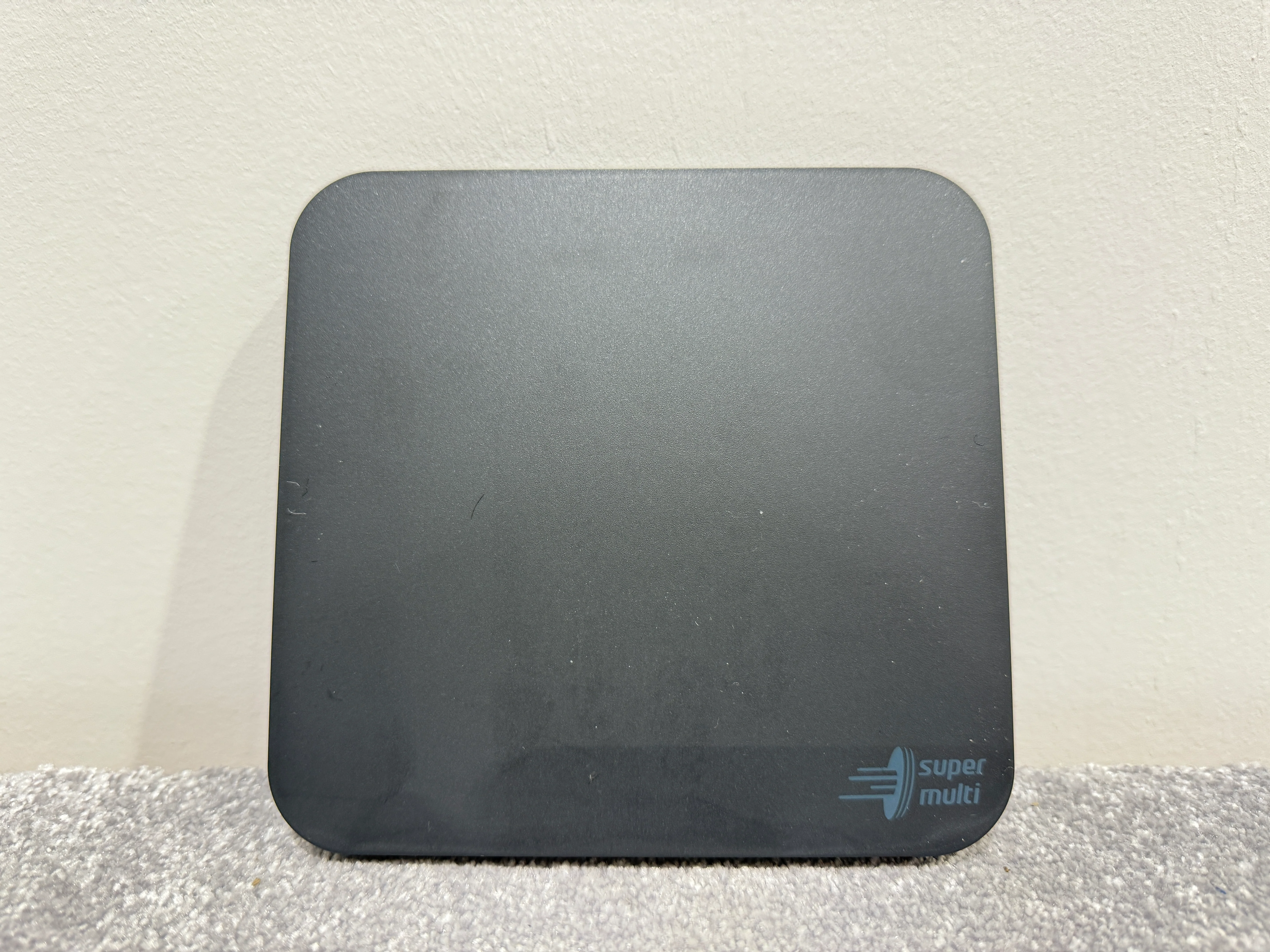 Hitachi LG Data Storage - Slim Portable DVD Writer (DVD RW) GP90NB70 - Image 6