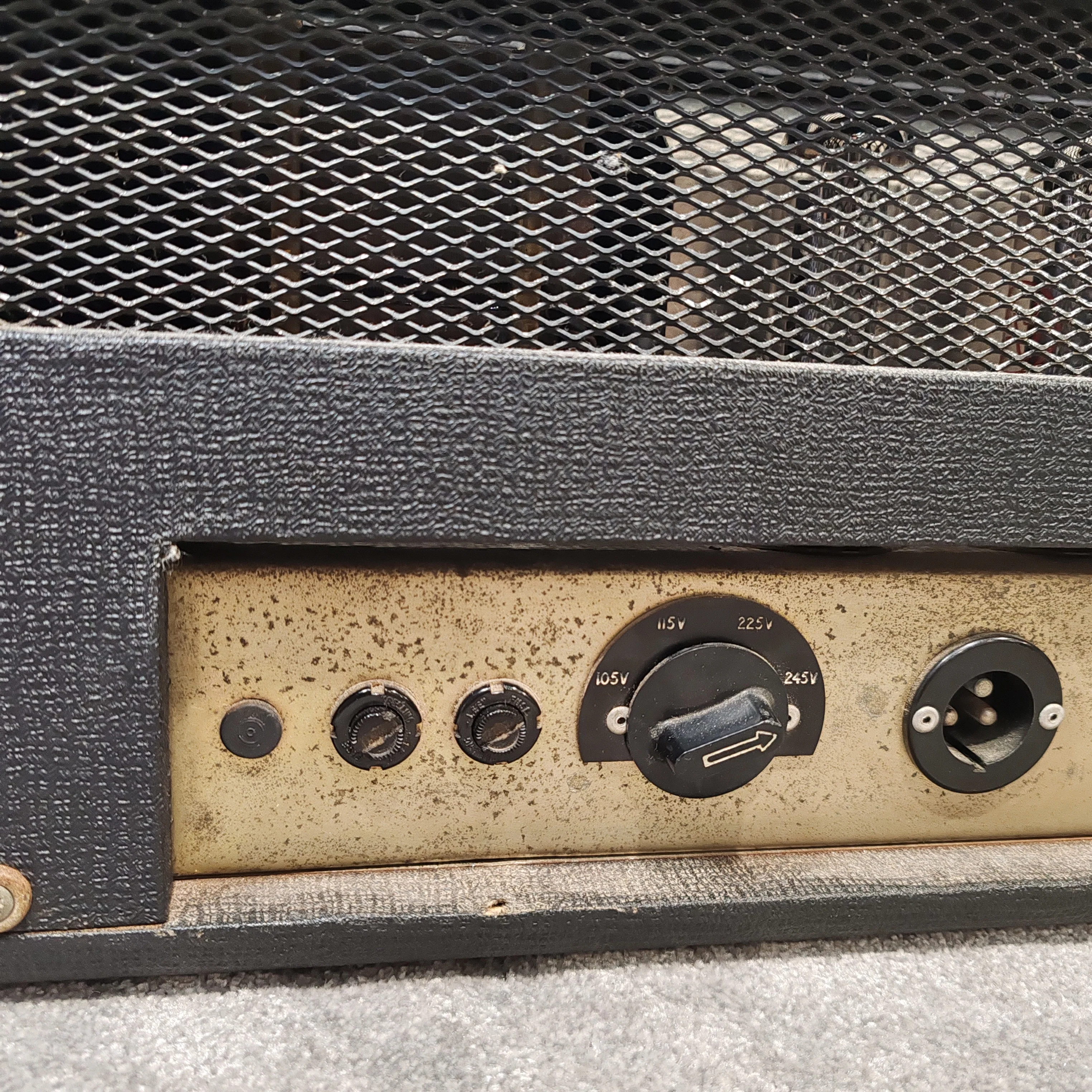 Hiwatt Custom Built Vintage 70s 110 PA / Amplifier - DR112 Amplifier - Fully Serviced, Clean Sound - Very Good w/ Power Supplyv - Image 10