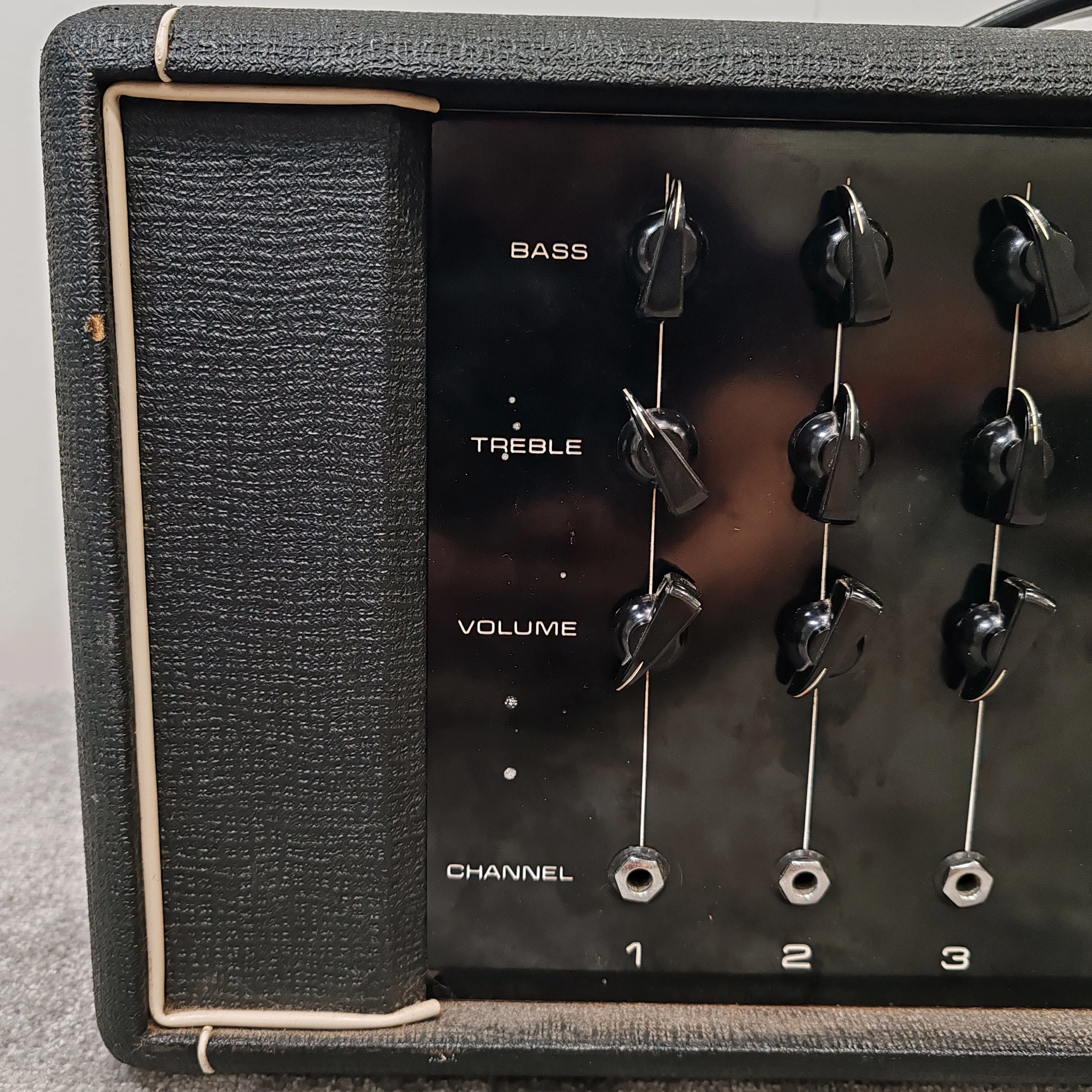 Hiwatt Custom Built Vintage 70s 110 PA / Amplifier - DR112 Amplifier - Fully Serviced, Clean Sound - Very Good w/ Power Supplyv - Image 3