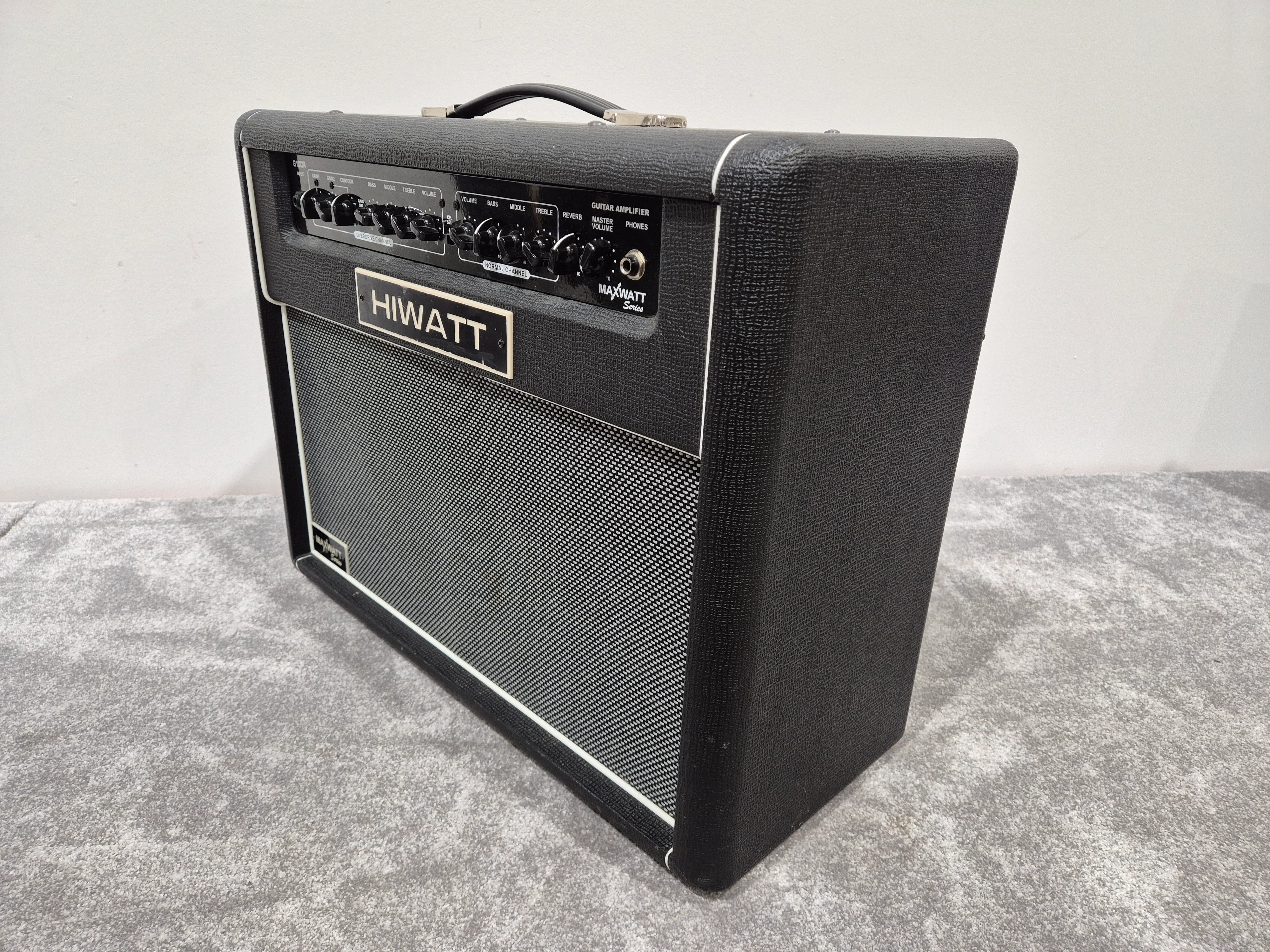 HIWATT Maxwatt G100R - Solid-State Combo Amplifier - Image 5