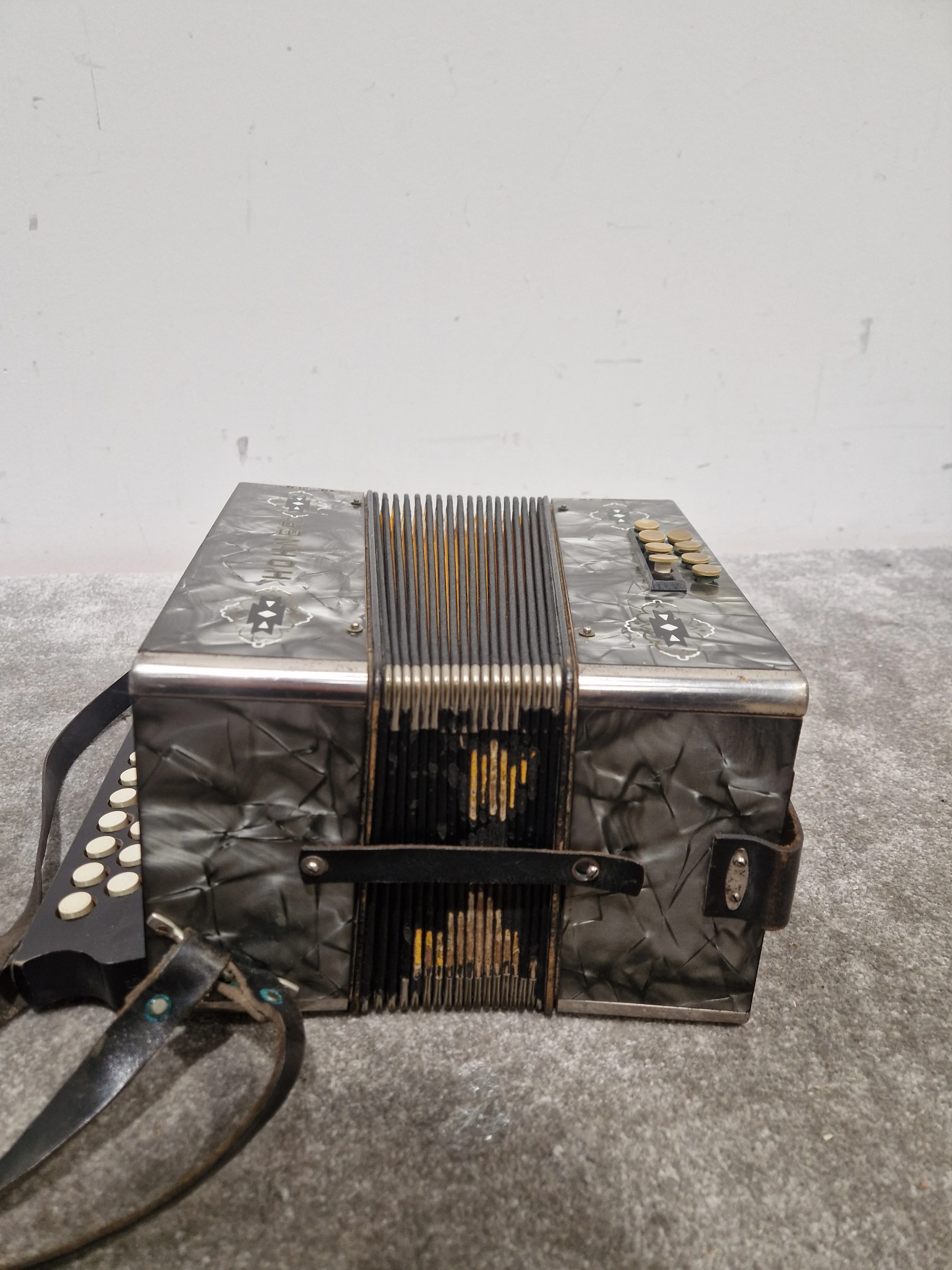 Hohner Club IIB Victoria - Diatonic Button Accordion - Pearl Celluloid - Fair - Image 6