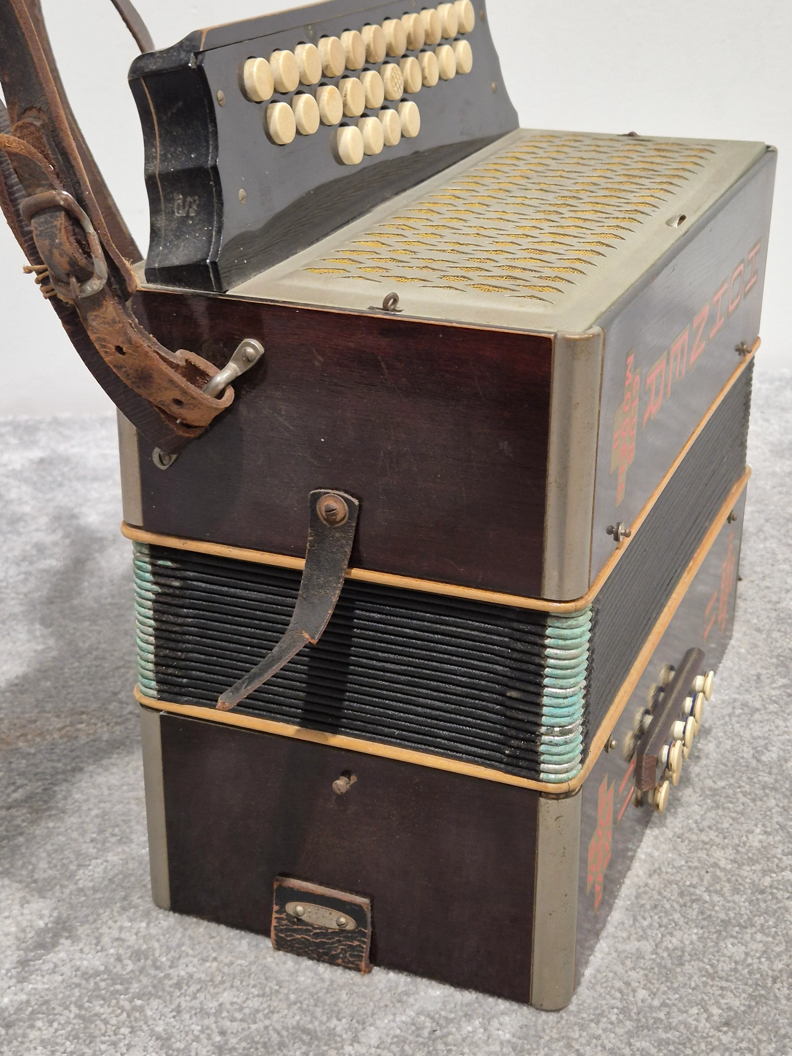 Hohner Club Model 2 Accordion - Image 6