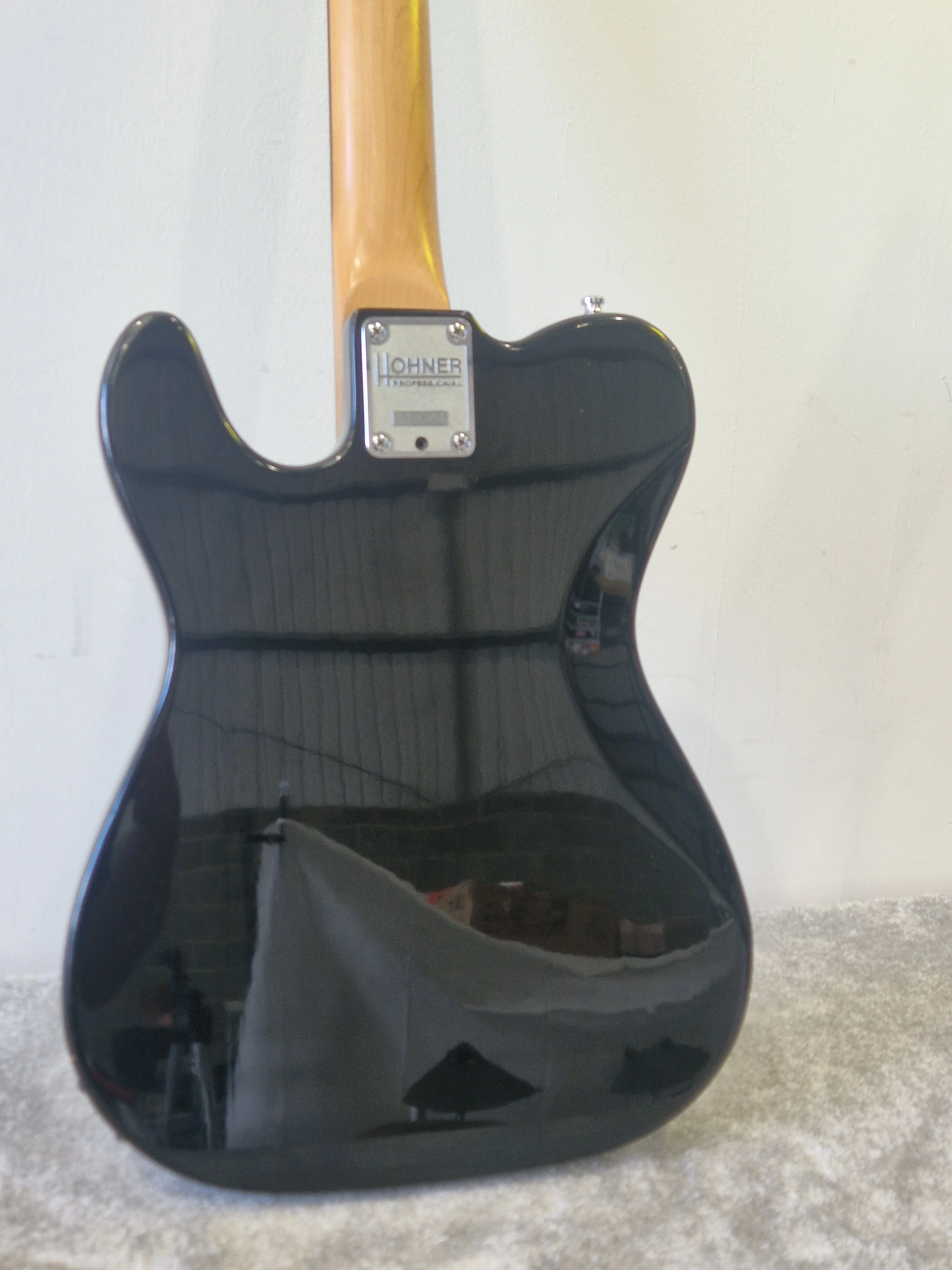 Hohner Professional VII Telecaster-Style 12-String Electric Guitar – EMG Pickups- Very Good - Image 4