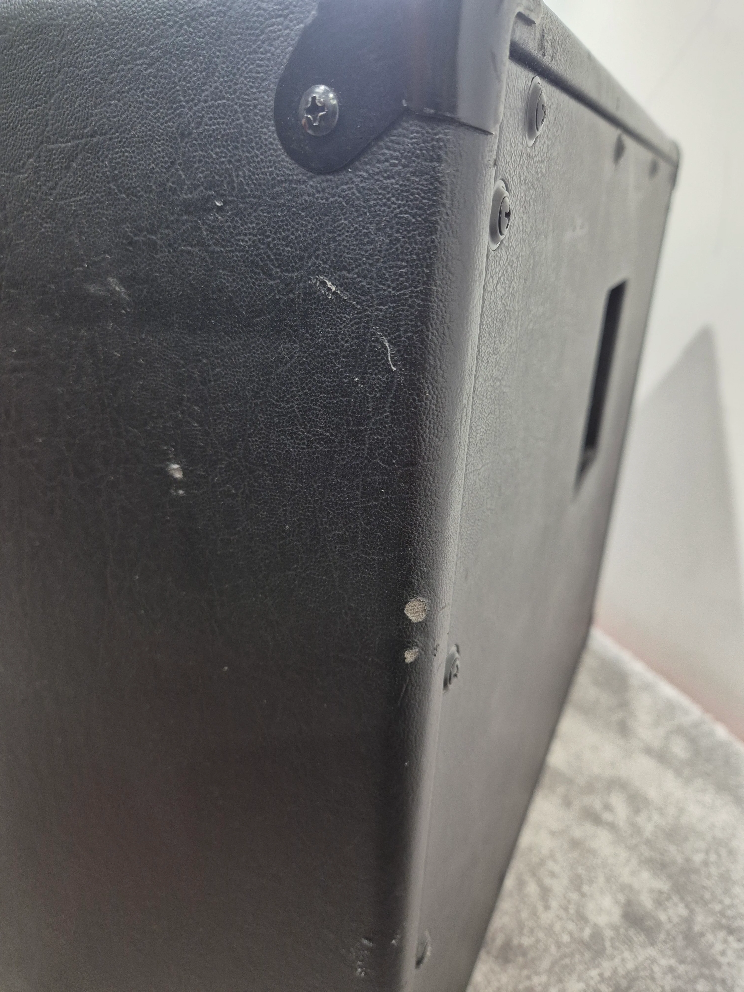 Hughes And Kettner TM112 - 1x12" Speaker Cabinet - Very Good - Image 10