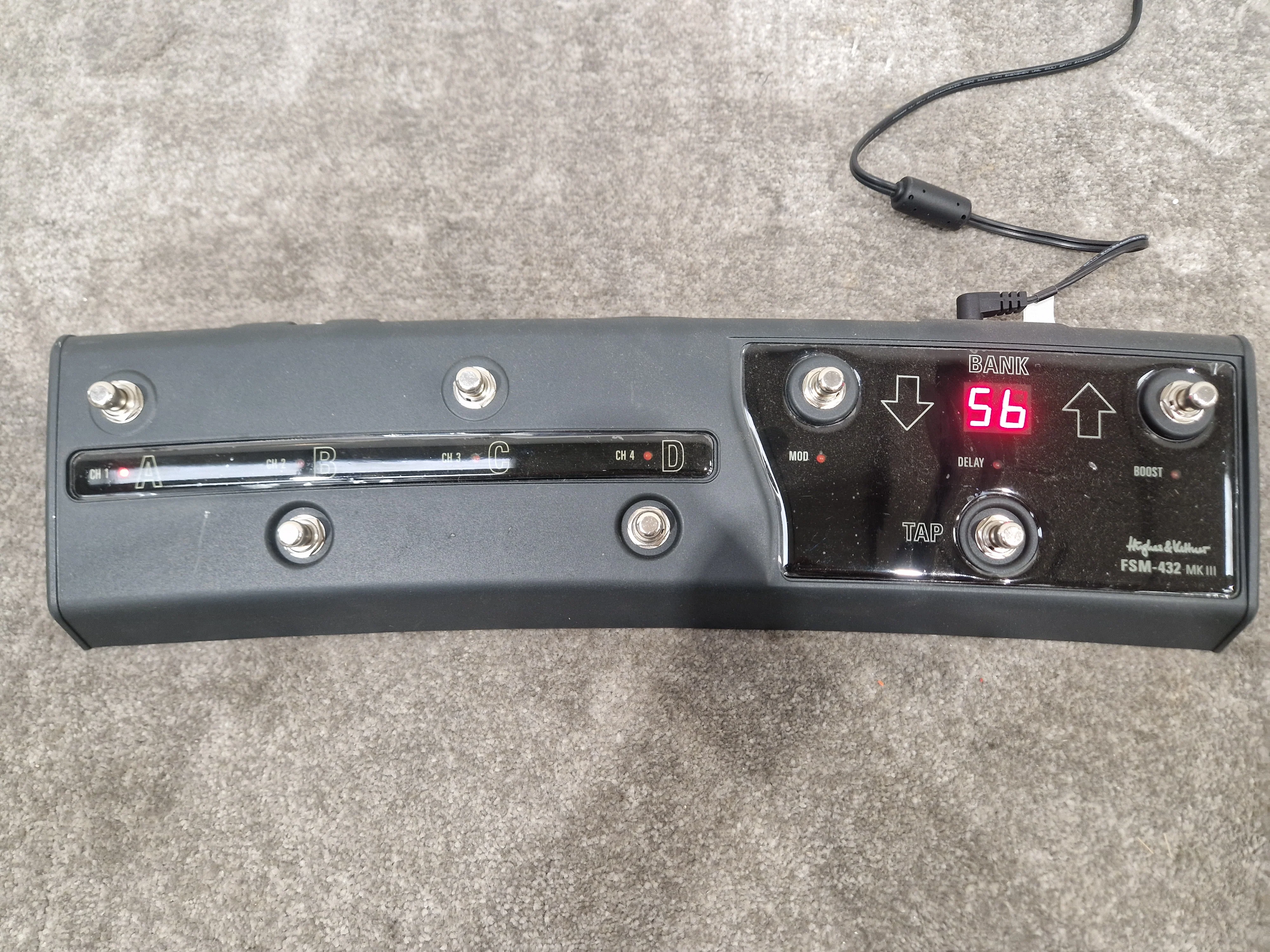 Hughes & Kettner Grand Miester 36 Guitar Amplifier - Digital Modeling - Excellent w/ Original Box & Soft Case & Foot Pedal Fsm-432 Mk3 - Image 10