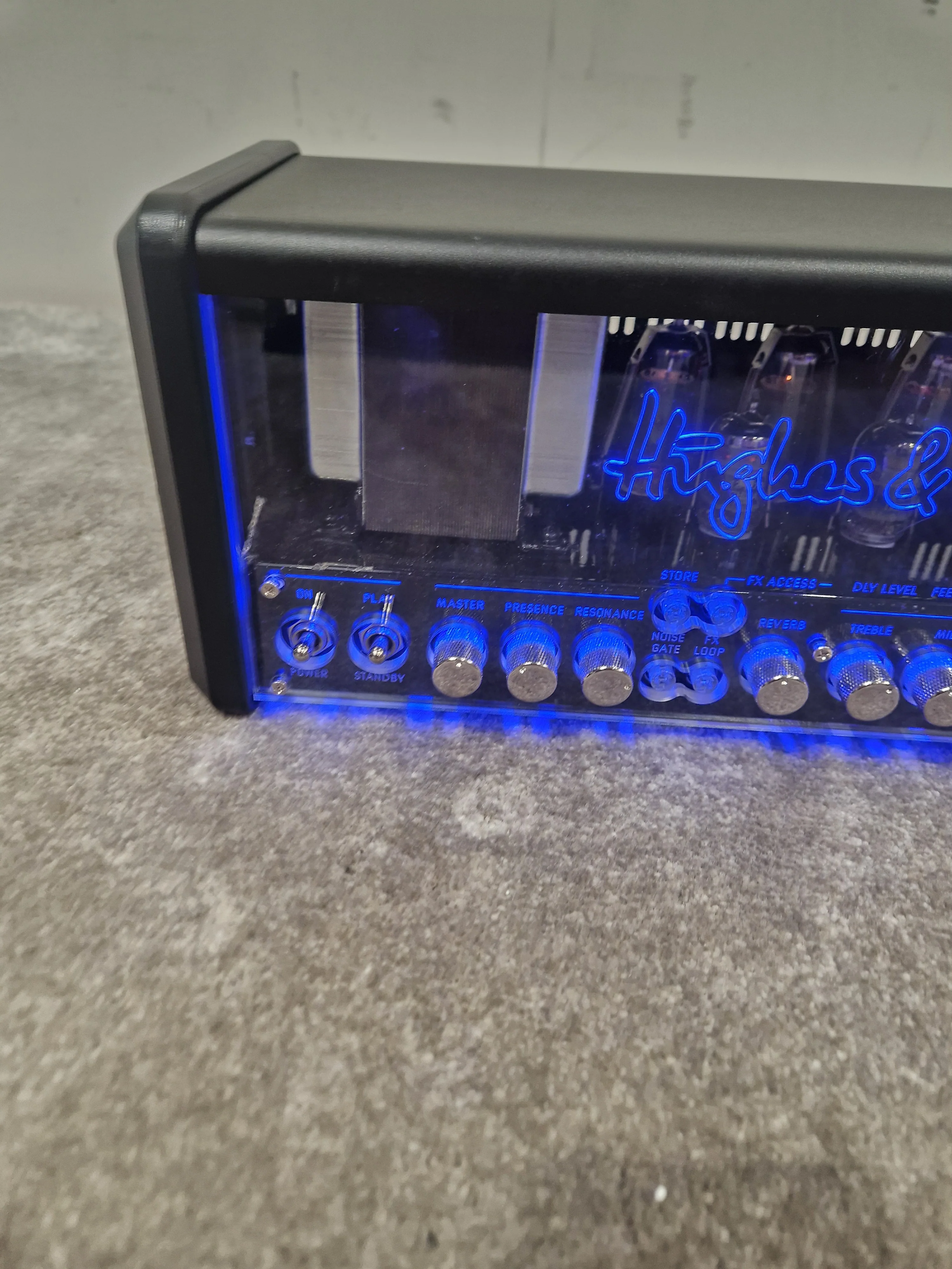 Hughes & Kettner Grand Miester 36 Guitar Amplifier - Digital Modeling - Excellent w/ Original Box & Soft Case & Foot Pedal Fsm-432 Mk3 - Image 3