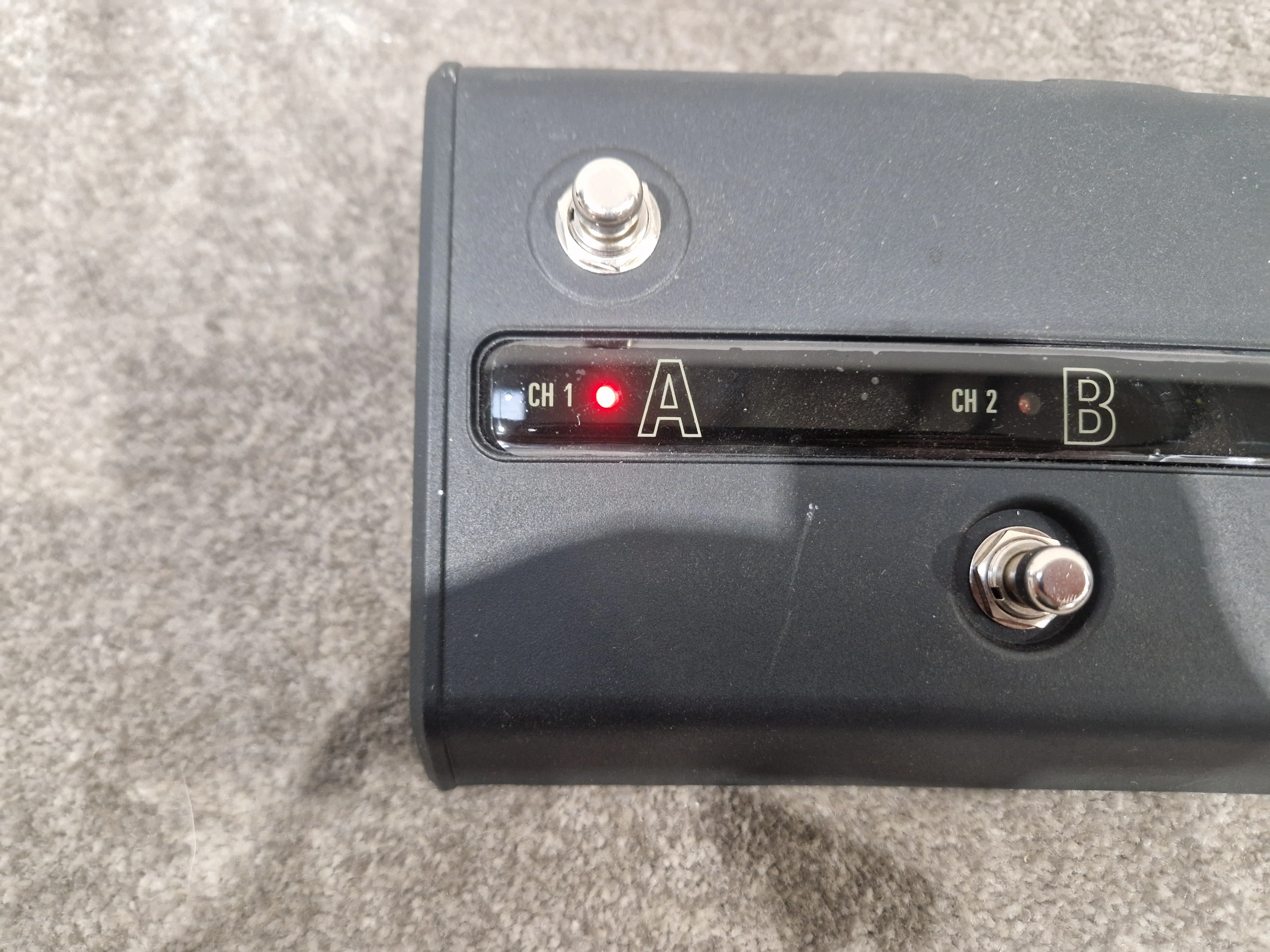 Hughes & Kettner Grand Miester 36 Guitar Amplifier - Digital Modeling - Excellent w/ Original Box & Soft Case & Foot Pedal Fsm-432 Mk3 - Image 4