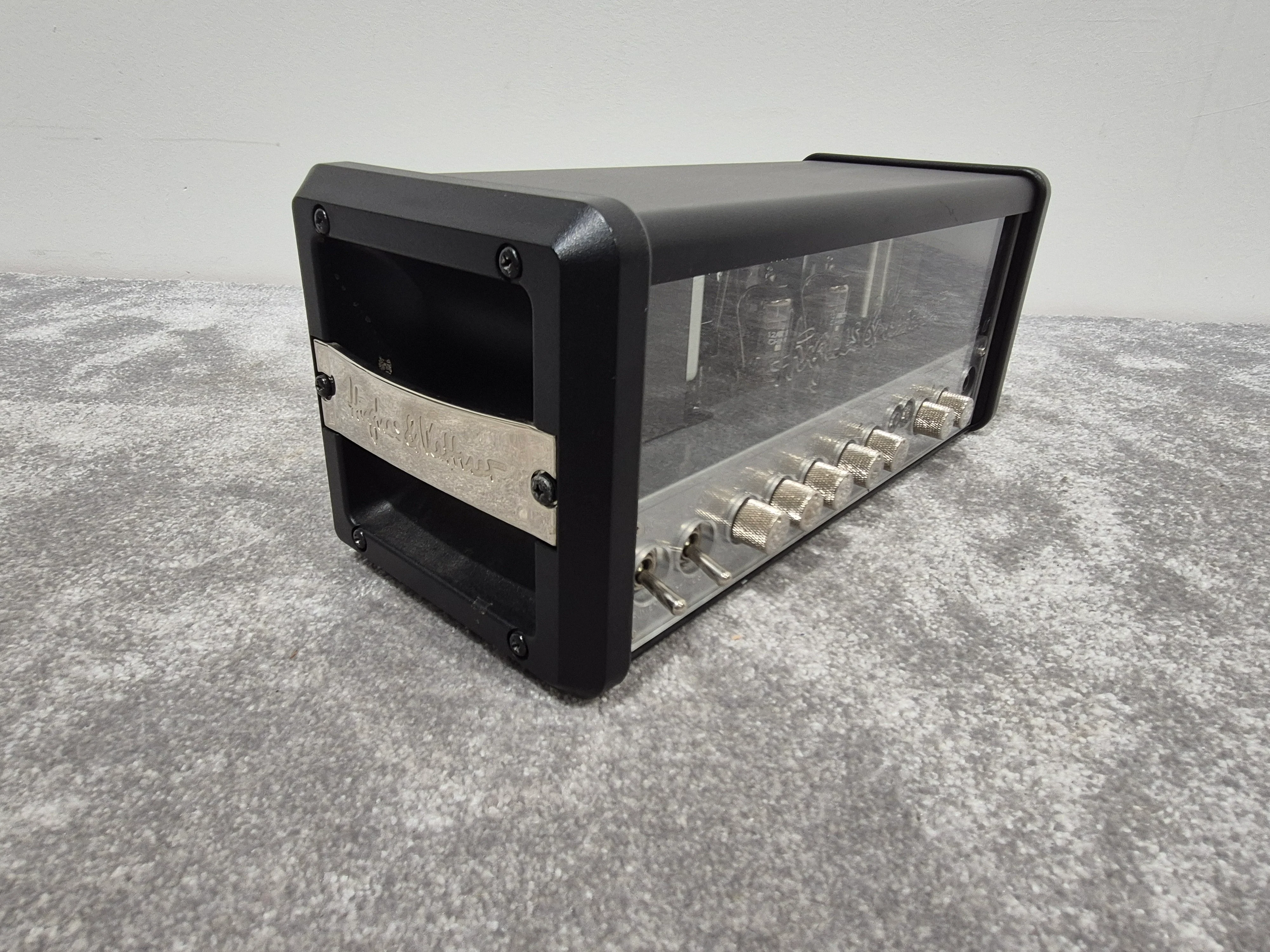 Hughes & Kettner TubeMeister 18 - 18-watt Guitar Amplifier Head - Image 5