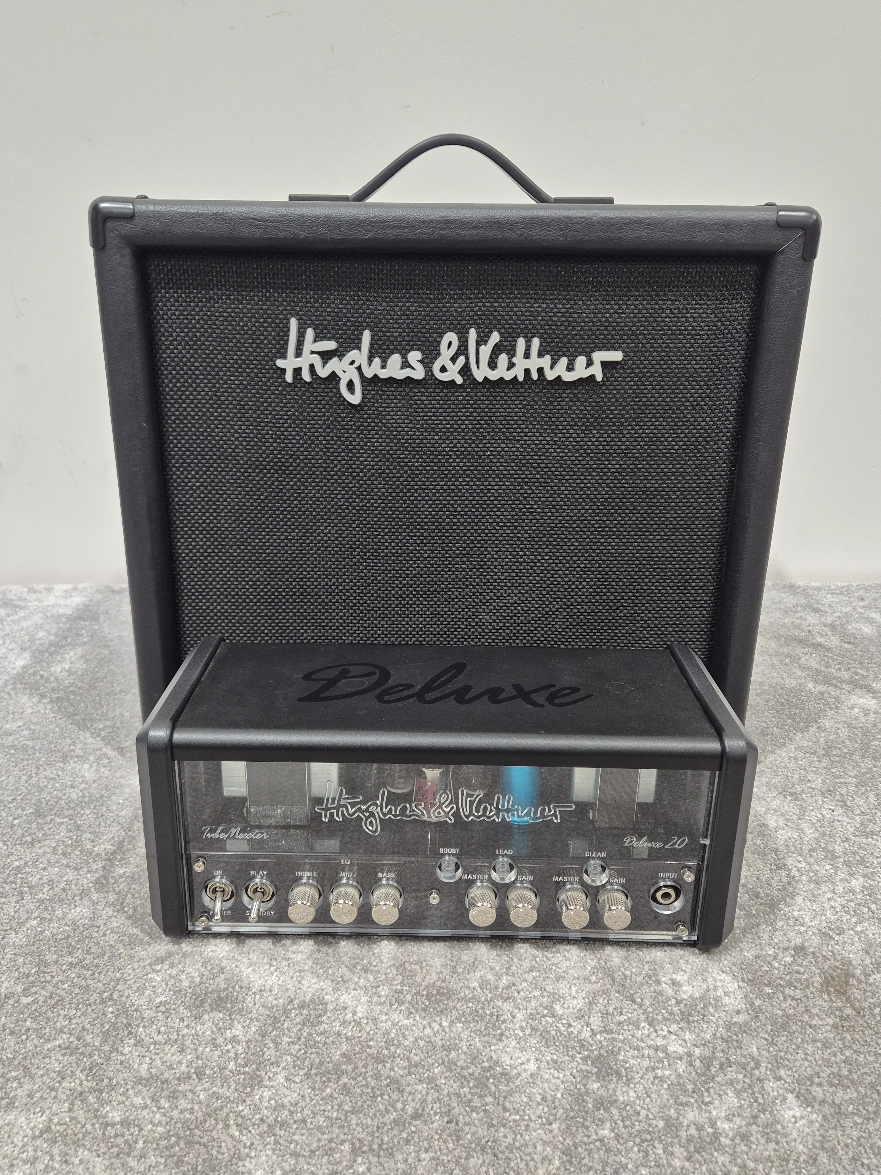 Hughes & Kettner Tubemeister 20 Guitar Amp w/ FS-2 Footswitch and TM112 Speaker Cab - Image 2