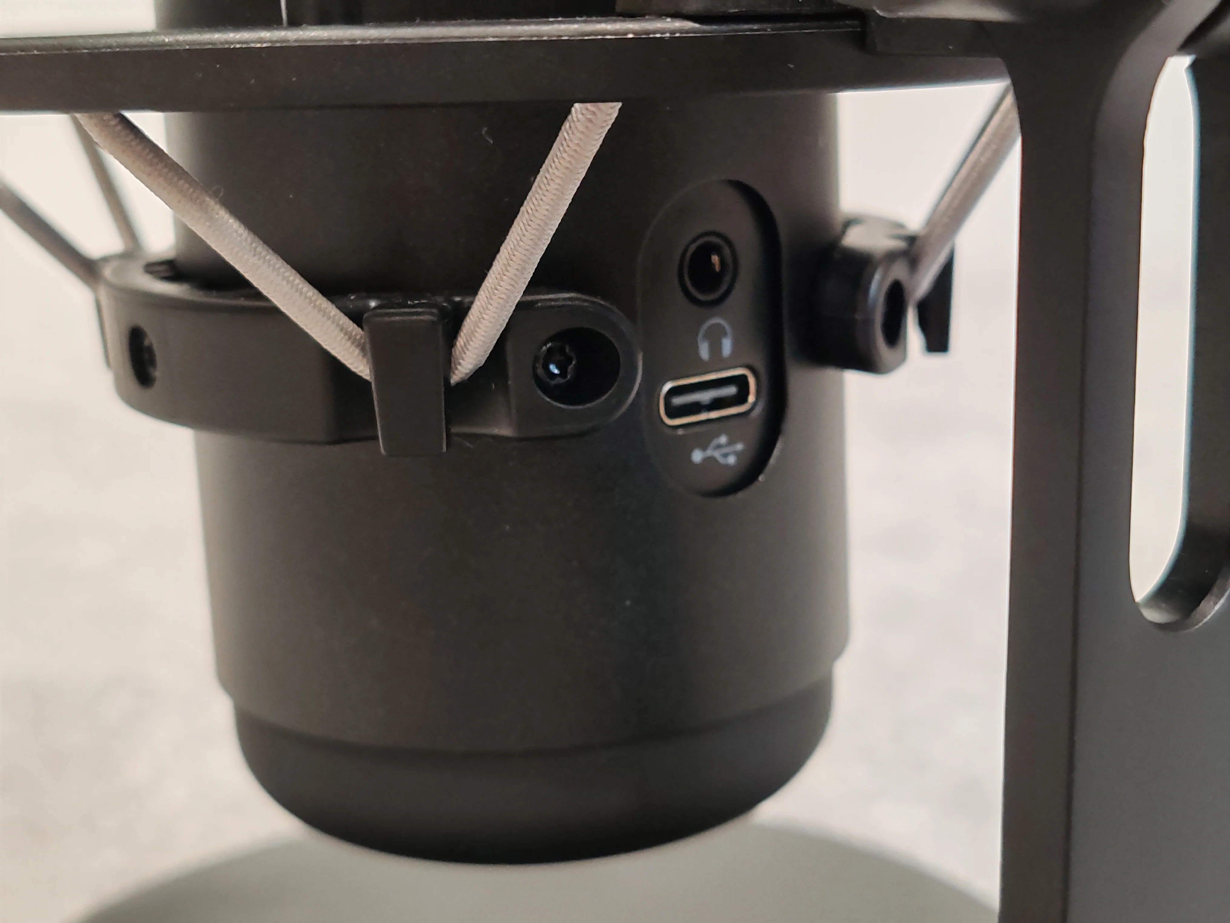 HyperX QuadCast S USB Condenser Microphone w/ Shock Mount and USB Cable - Image 6