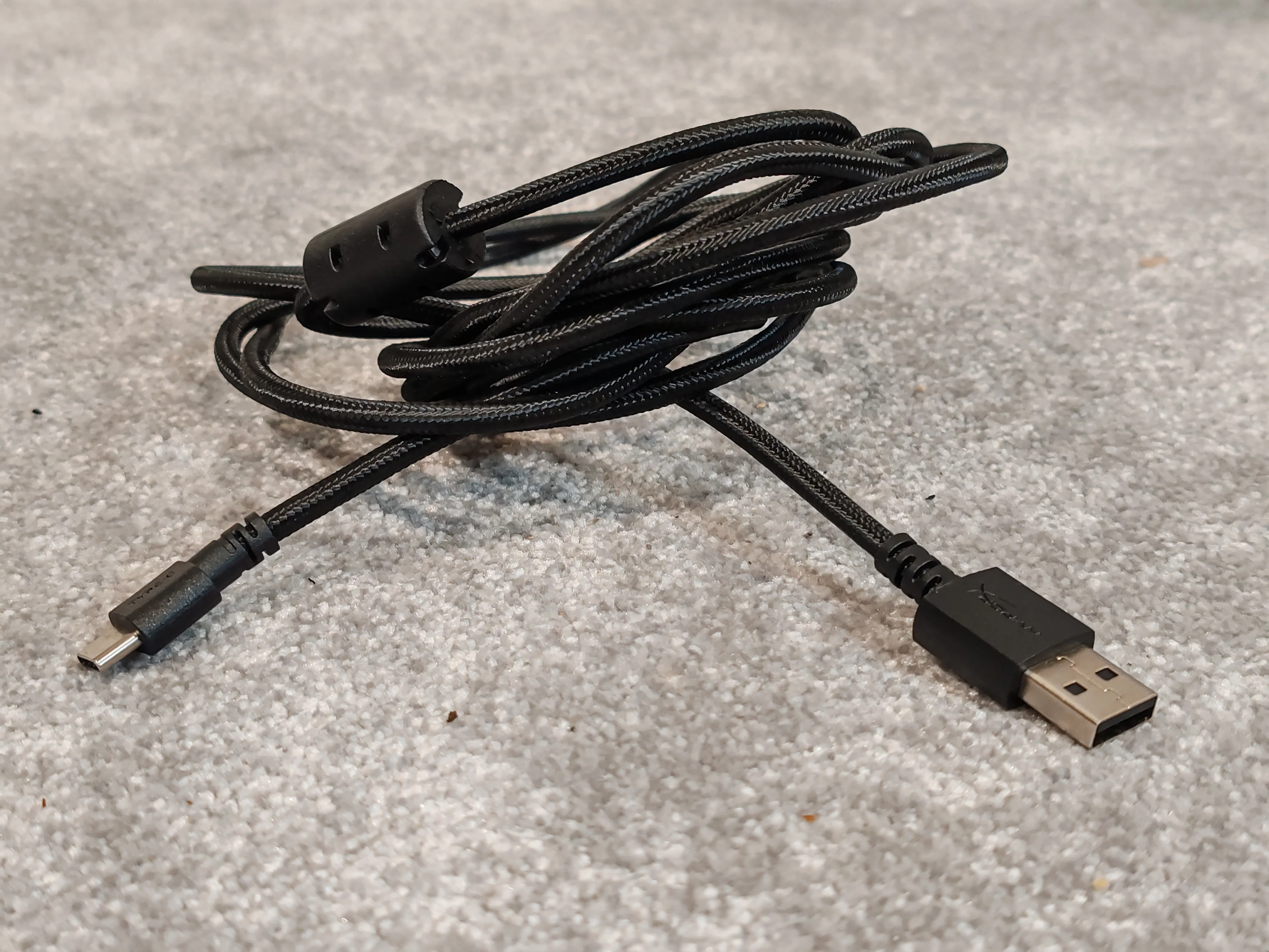HyperX QuadCast S USB Condenser Microphone w/ Shock Mount and USB Cable - Image 9