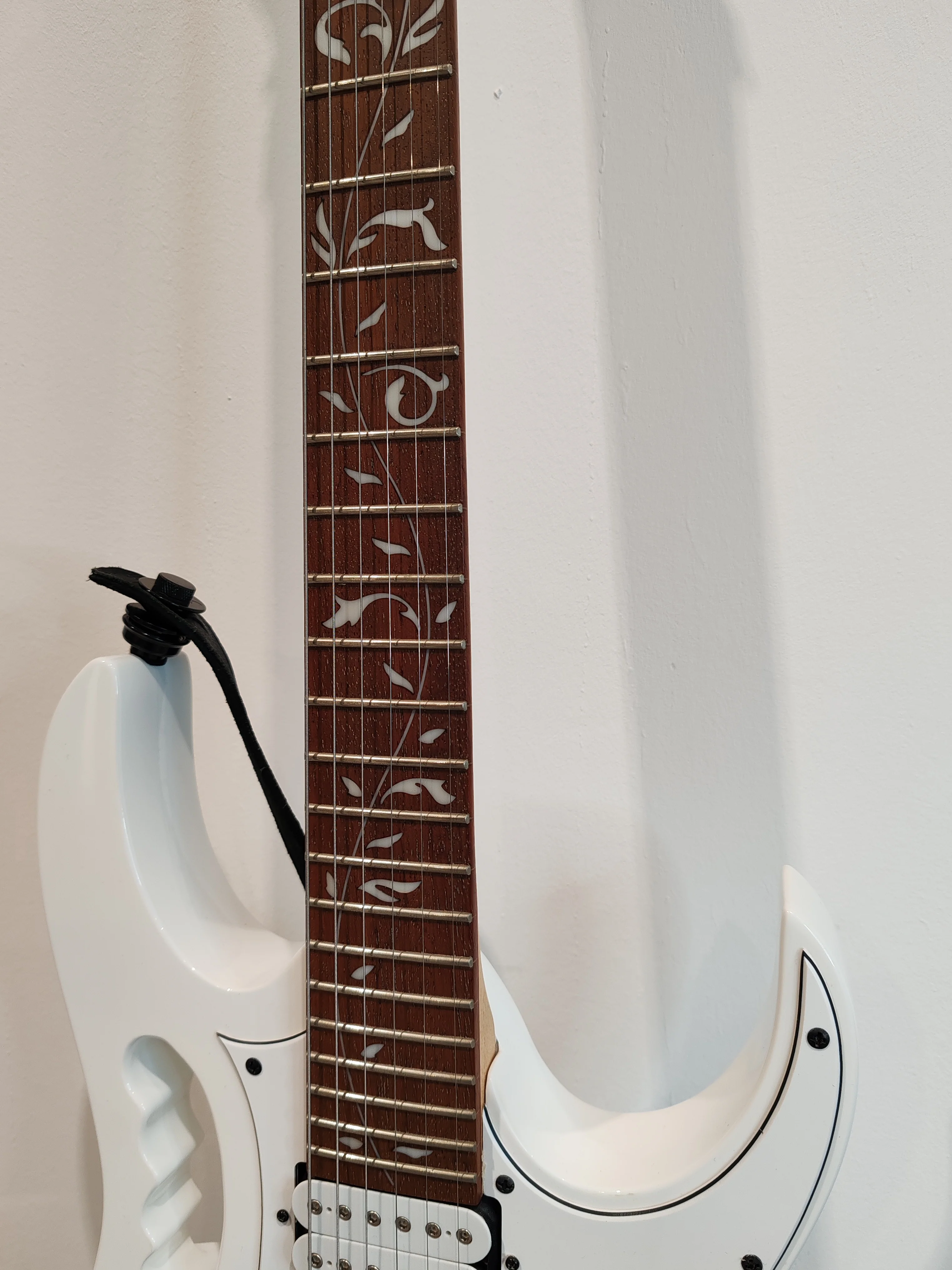 Ibanez Jem Jr Electric Guitar - White - Double Locking Trem - Image 6