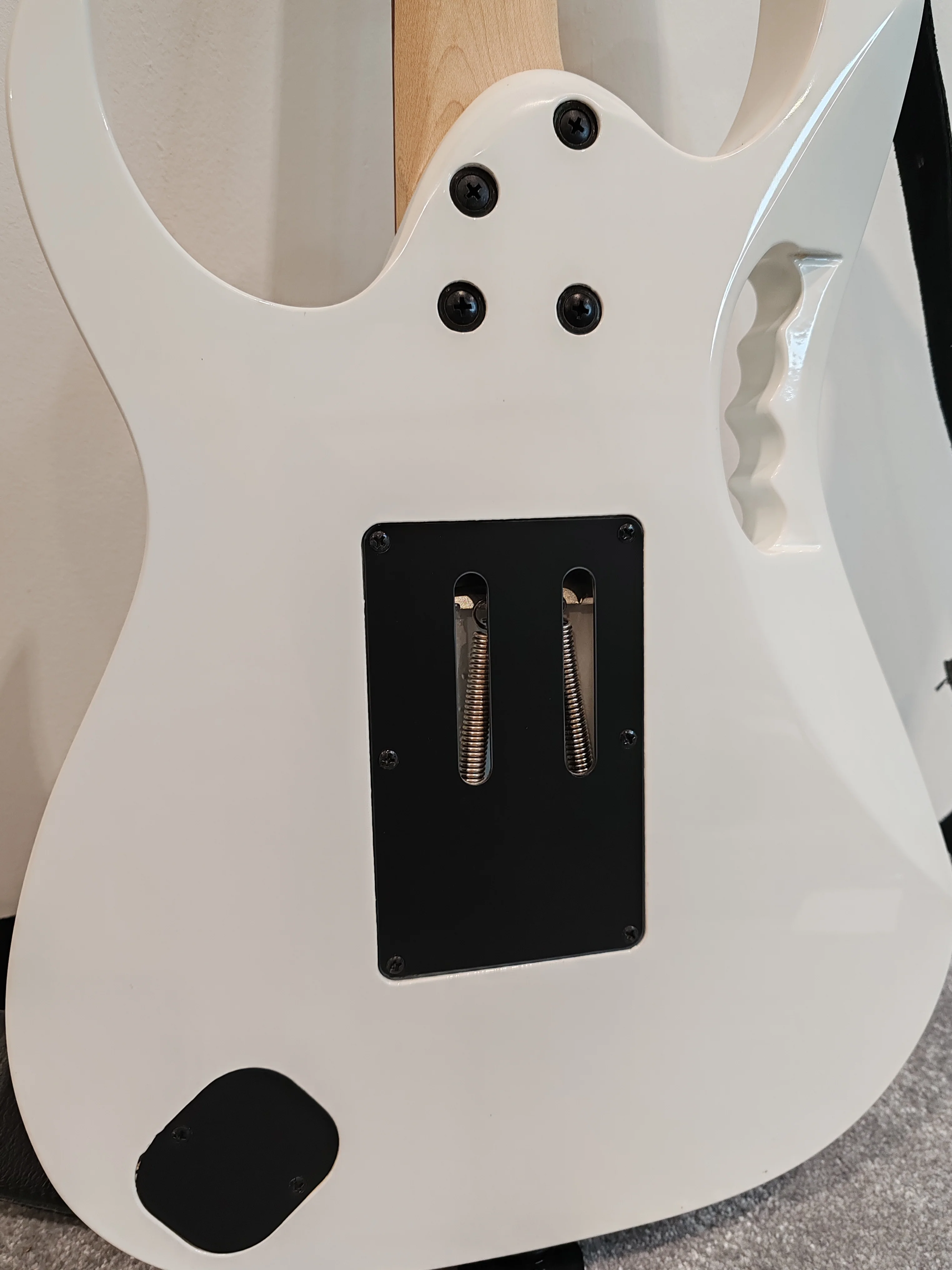 Ibanez Jem Jr Electric Guitar - White - Double Locking Trem - Image 9