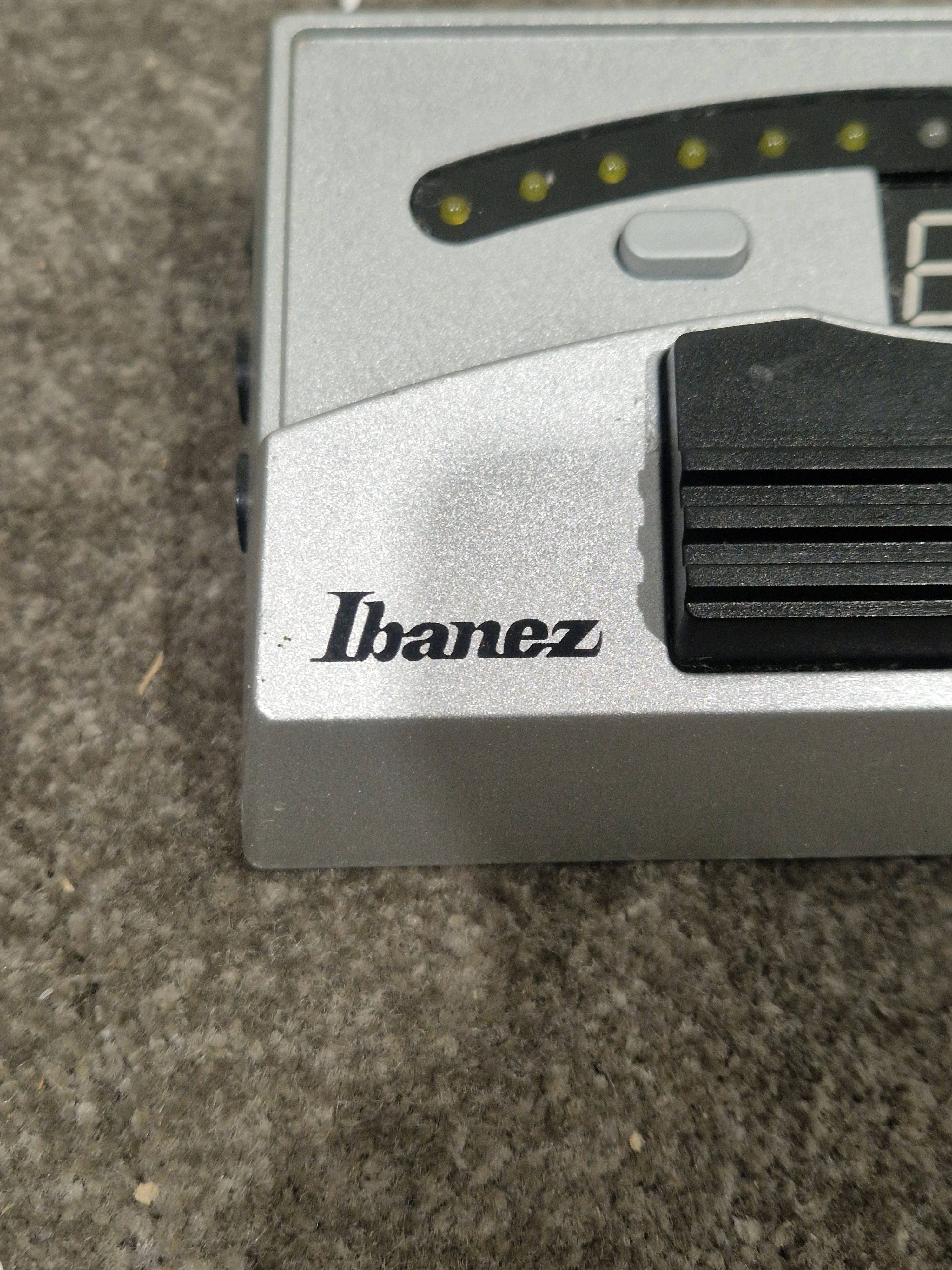 Ibanez LU20 - Digital Tuner - Silver - Excellent - Image 5