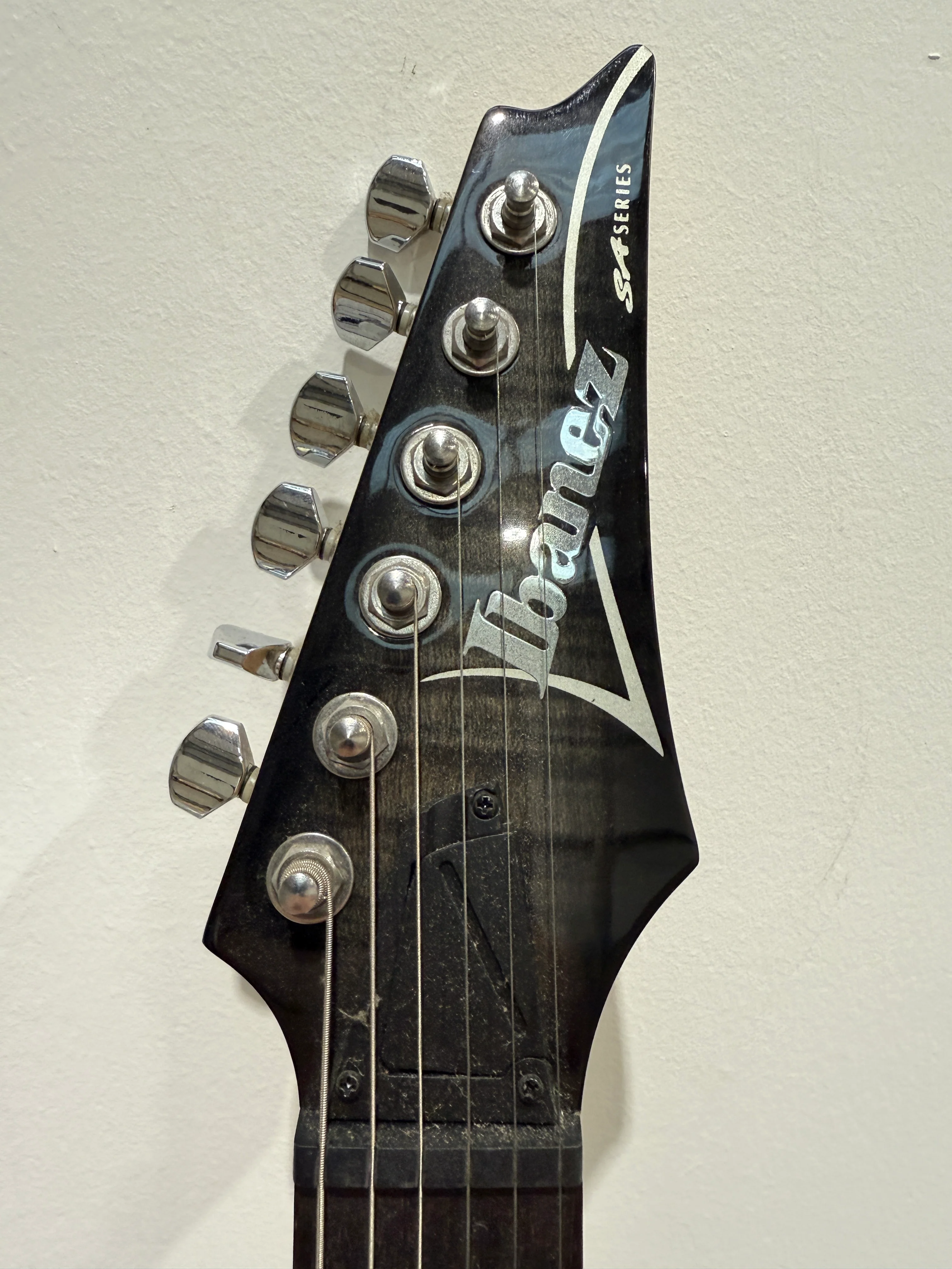 Ibanez SA 160QM Electric Guitar 2016 Dark Green - Quilted Maple Top Maple Neck - Very Good w/ Soft Case - Image 12