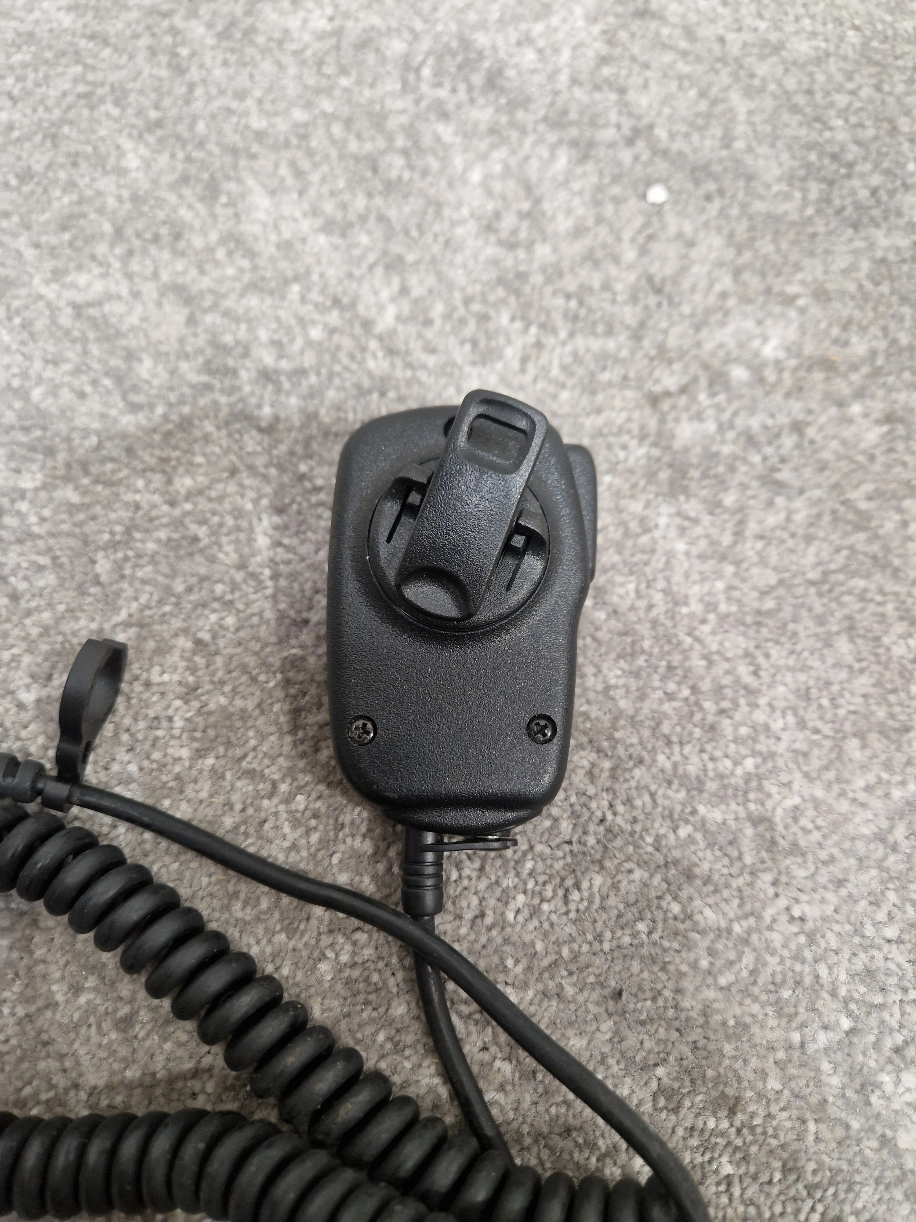 Icom HM-131L Speaker Microphone - Durable Design - Excellent - Image 4