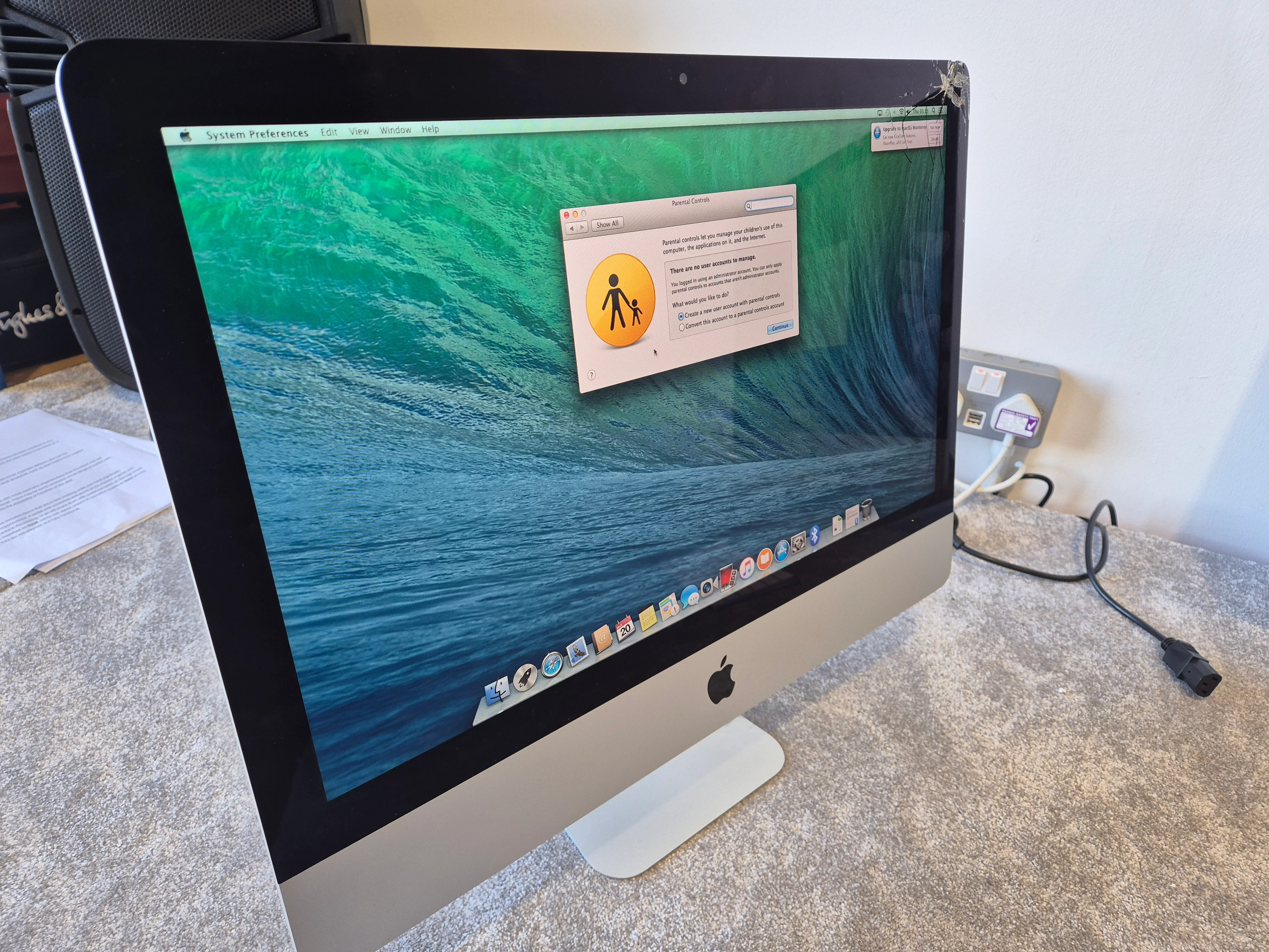 Apple iMac 21-inch i5 Processor with Keyboard and Mouse- C02MT4AQFY0T (Spares or Repairs) - Image 7