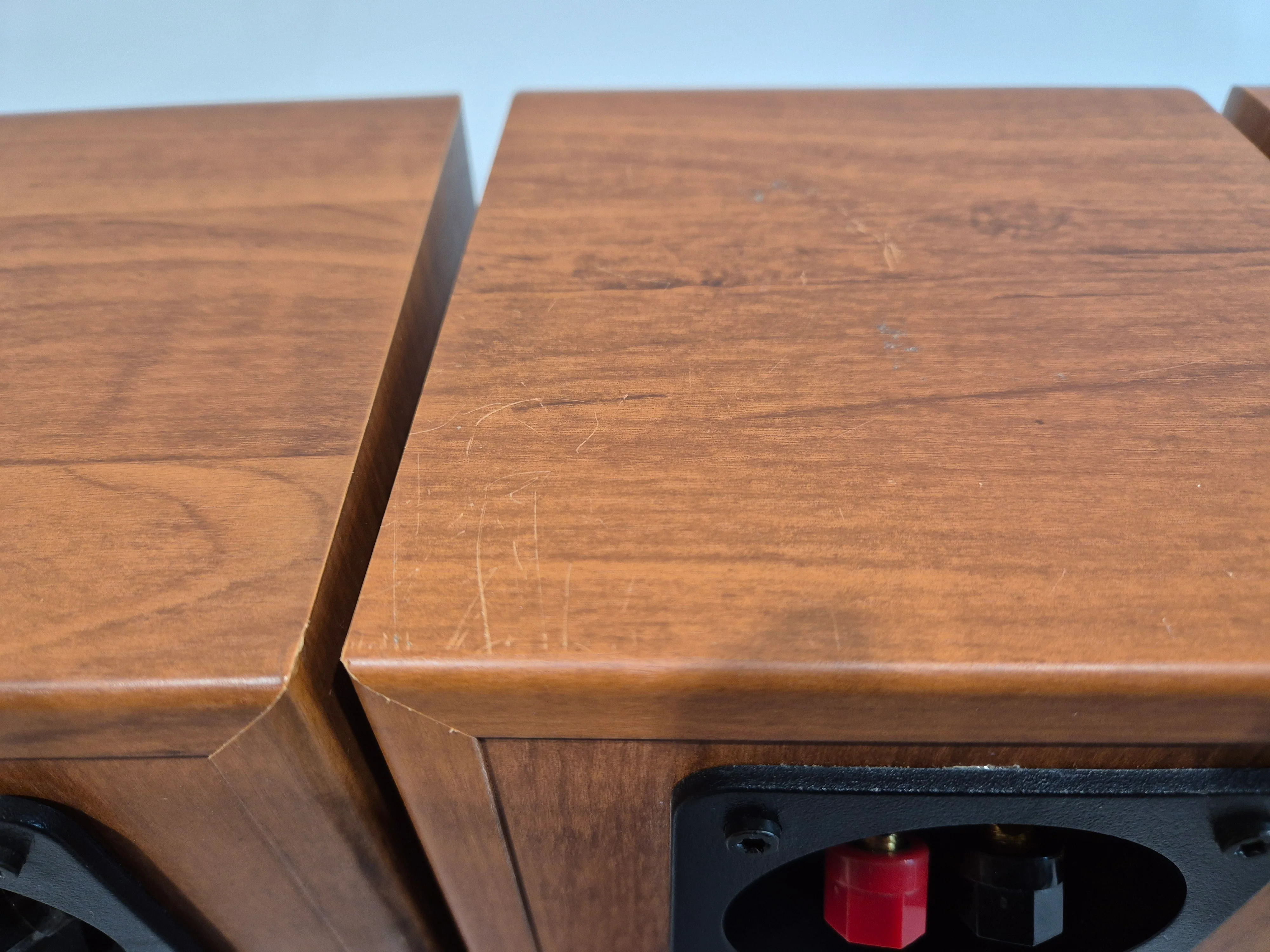 Infinity Alpha 5 – Single Bookshelf Speaker – Very Good - Image 11