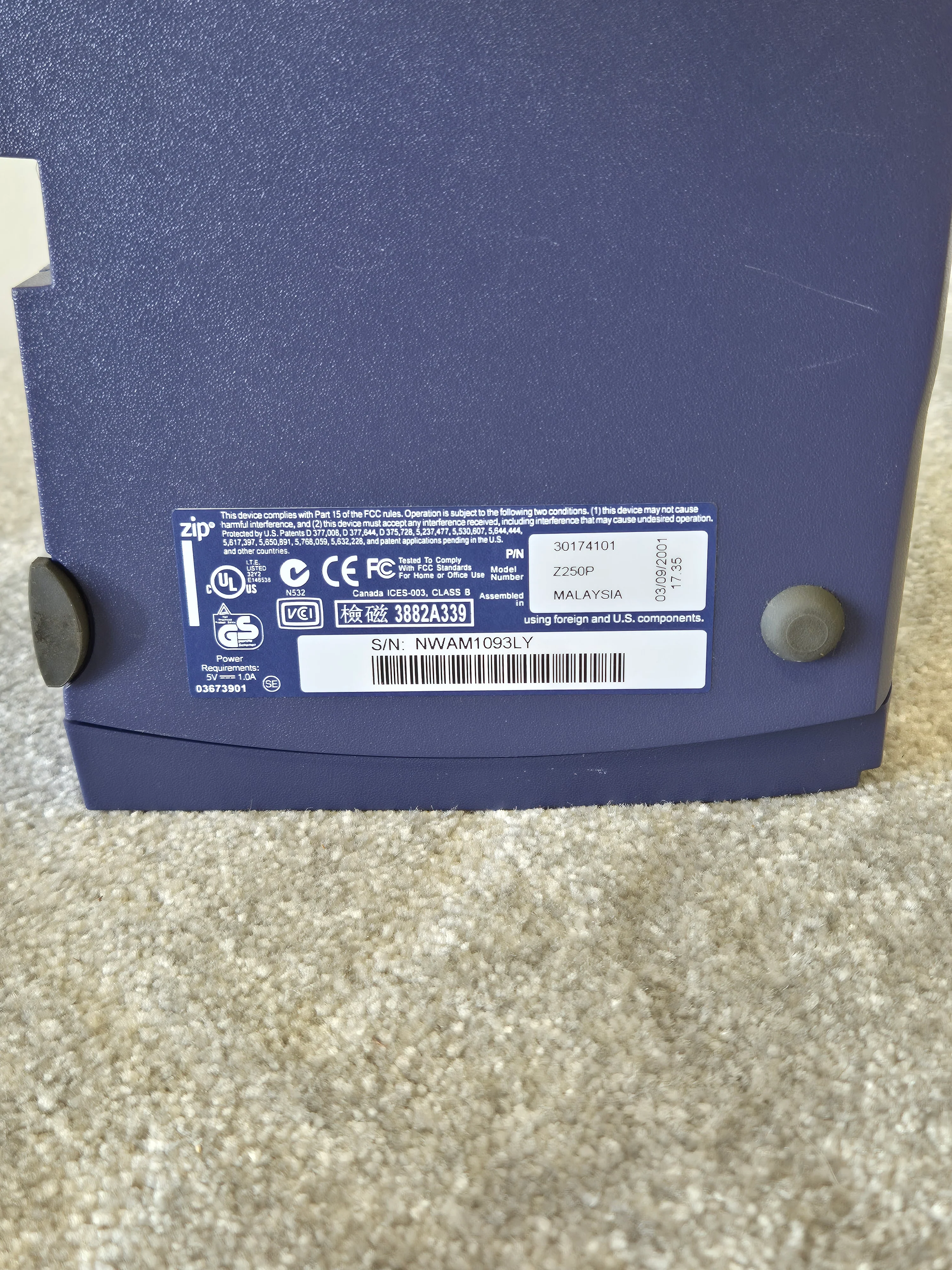 Iomega Zip 250 MB - Removable Floppy Disk - Image 5