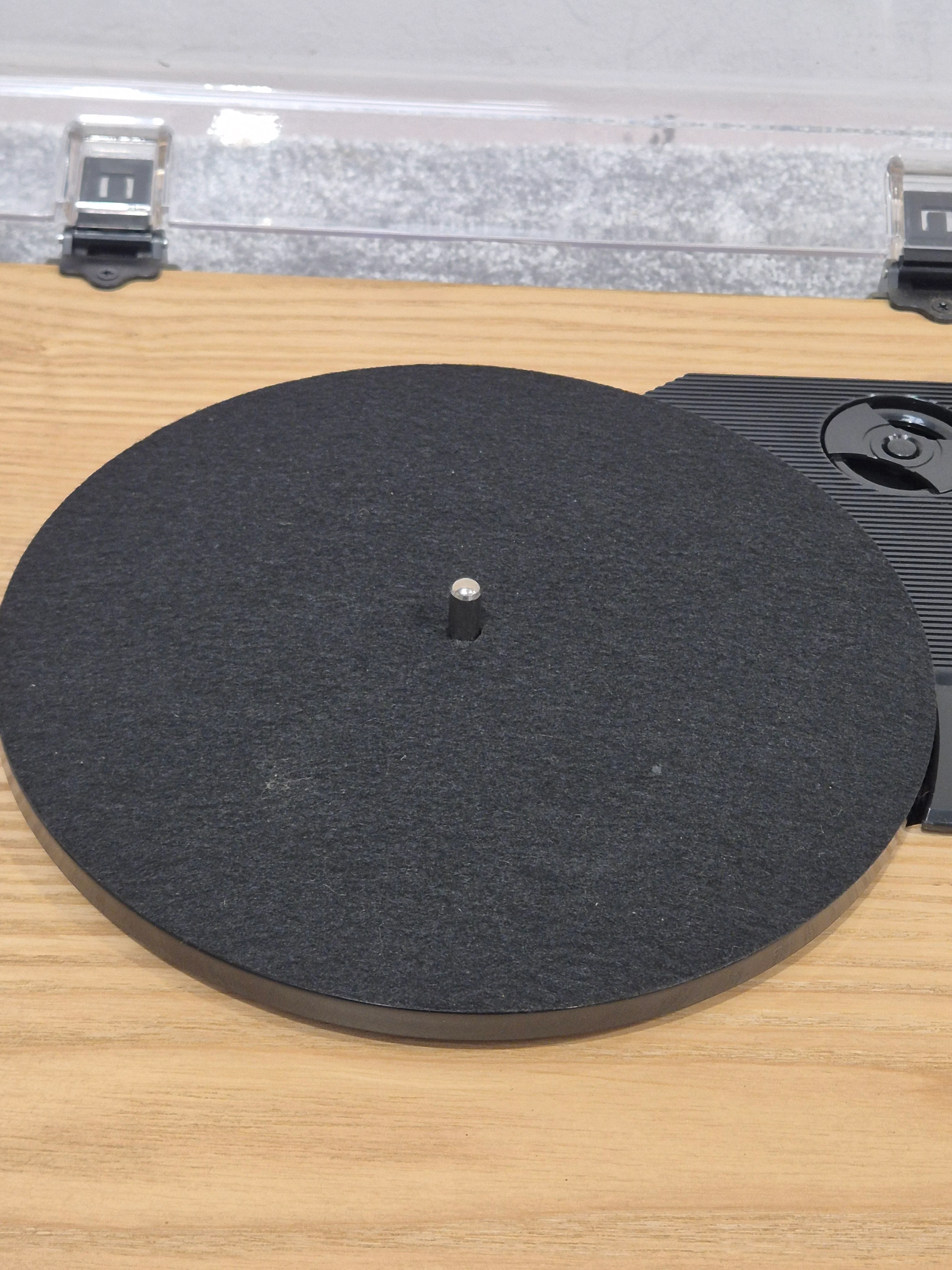 ION Max LP - Vinyl Turntable Record Player - Excellent - Image 4