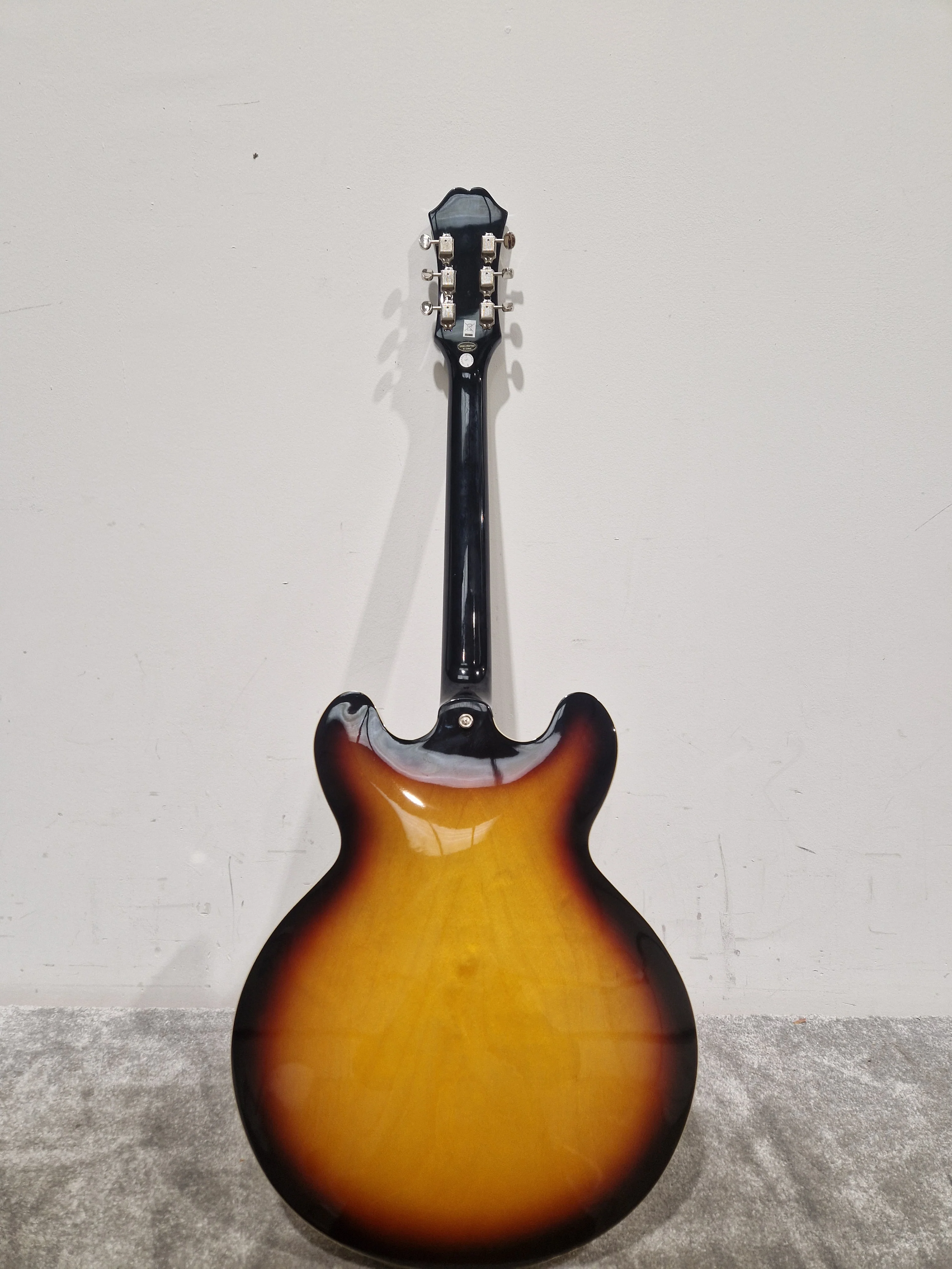 Epiphone Casino Reissue - Semi-Hollow Electric Guitar, Vintage Sunburst - Excellent, Refurbished - Image 10