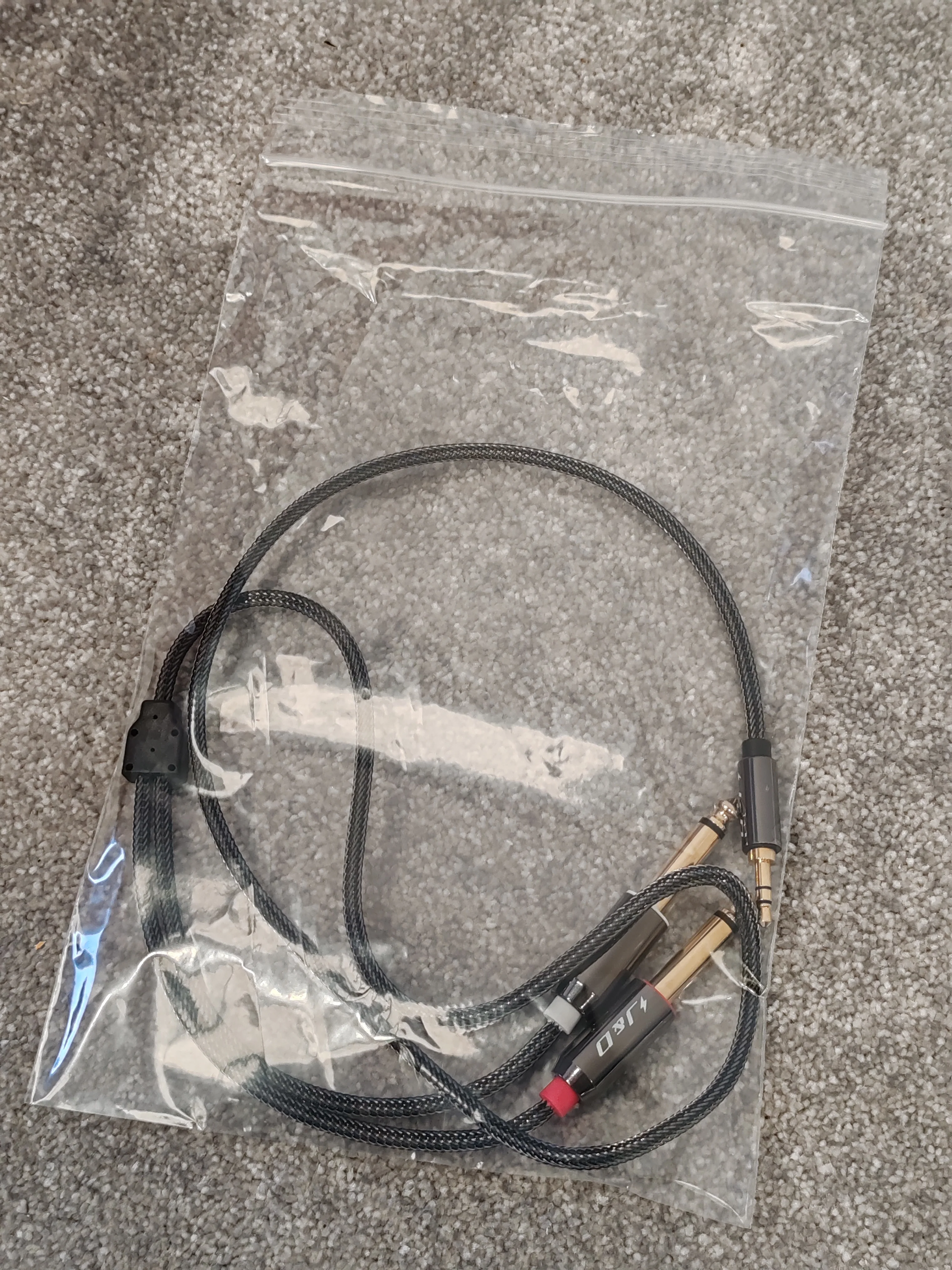 J&D High Performance Audio Cable - 3.5mm Stereo to 2x 1/4" TS Jack - Image 4