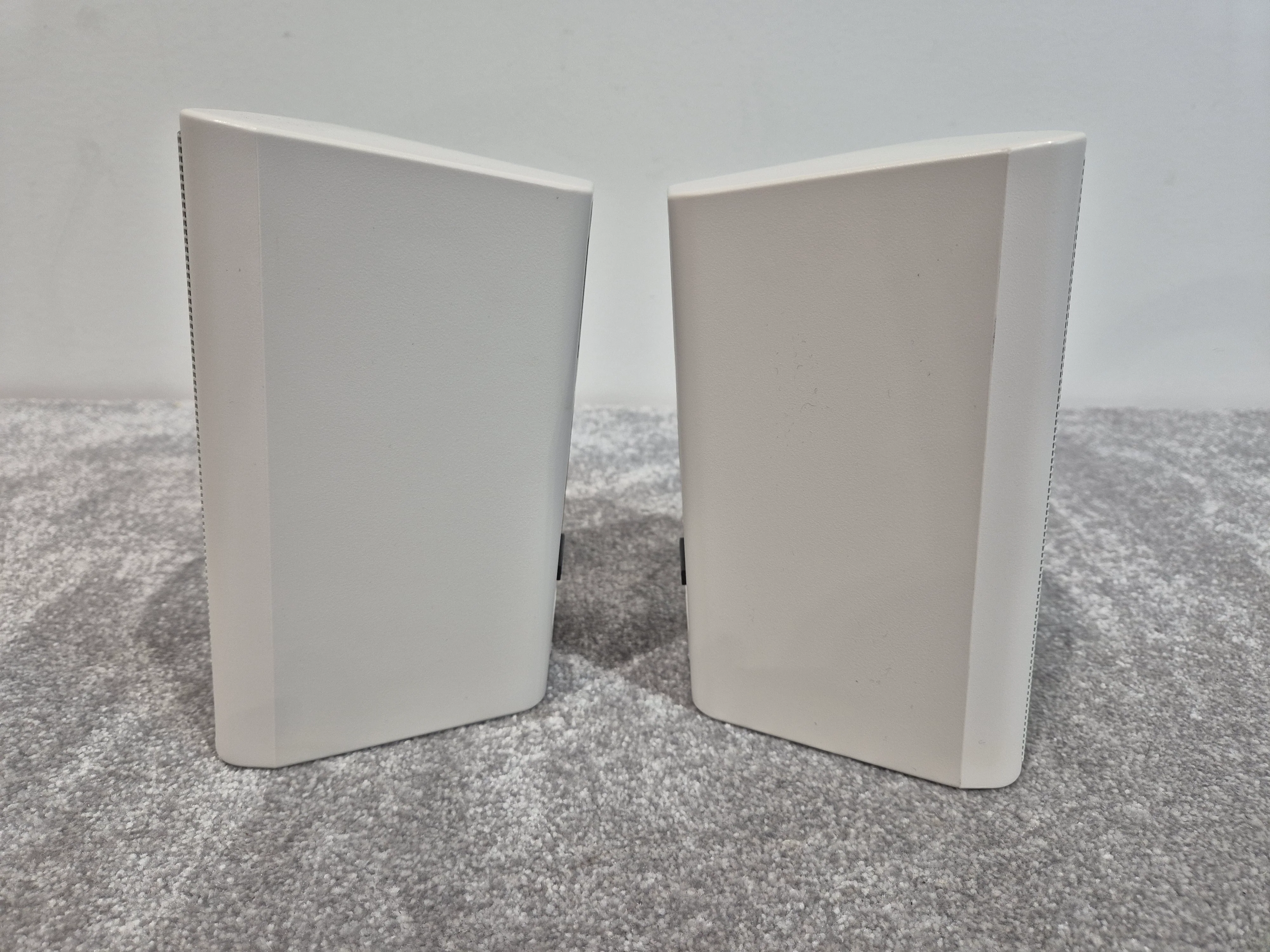 JBL Control 23 - Compact Two-Way Loudspeakers - White - Image 2