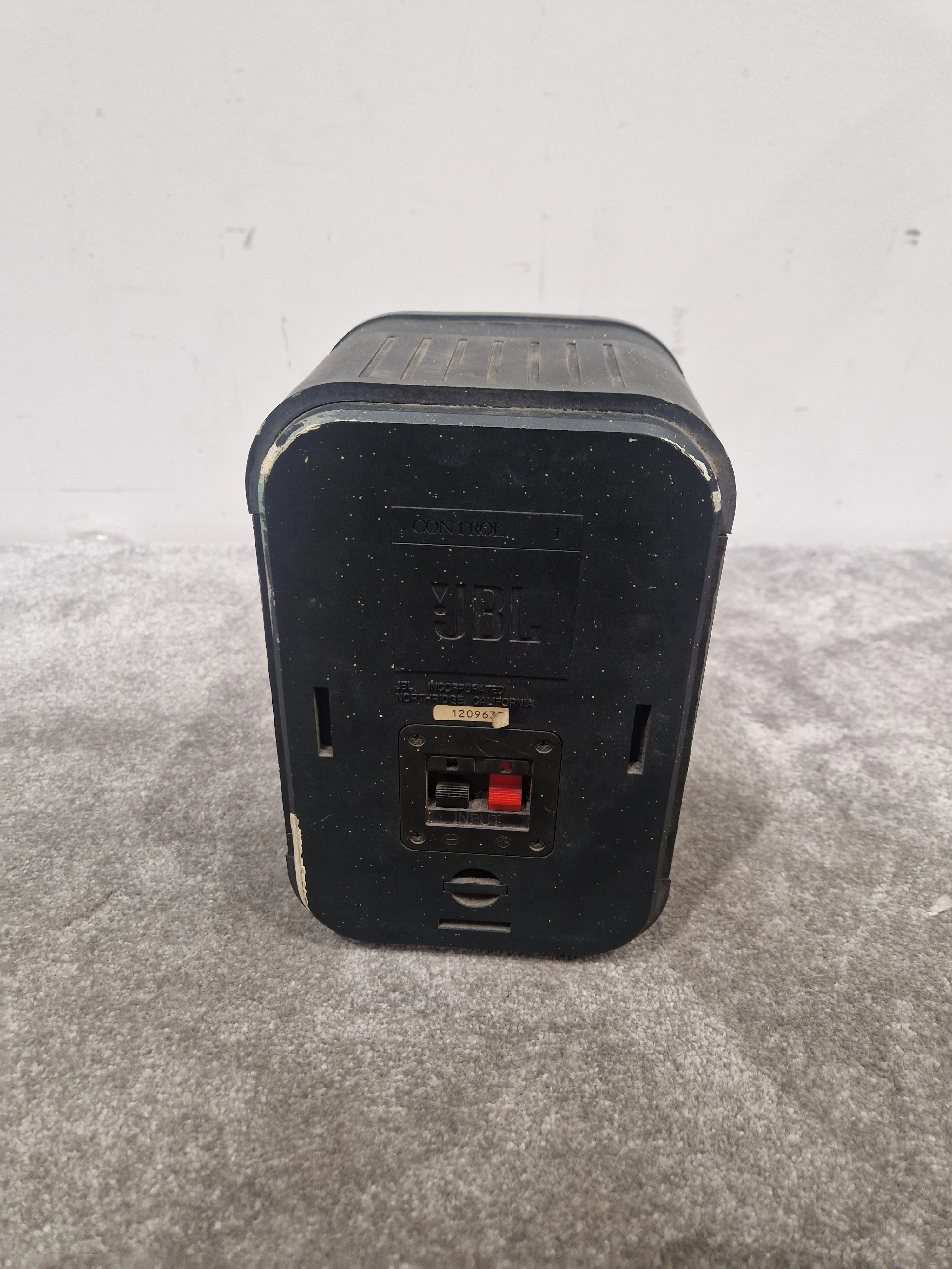 JBL Control 4 - Compact Monitor Speaker - Spares or Repair - Image 2