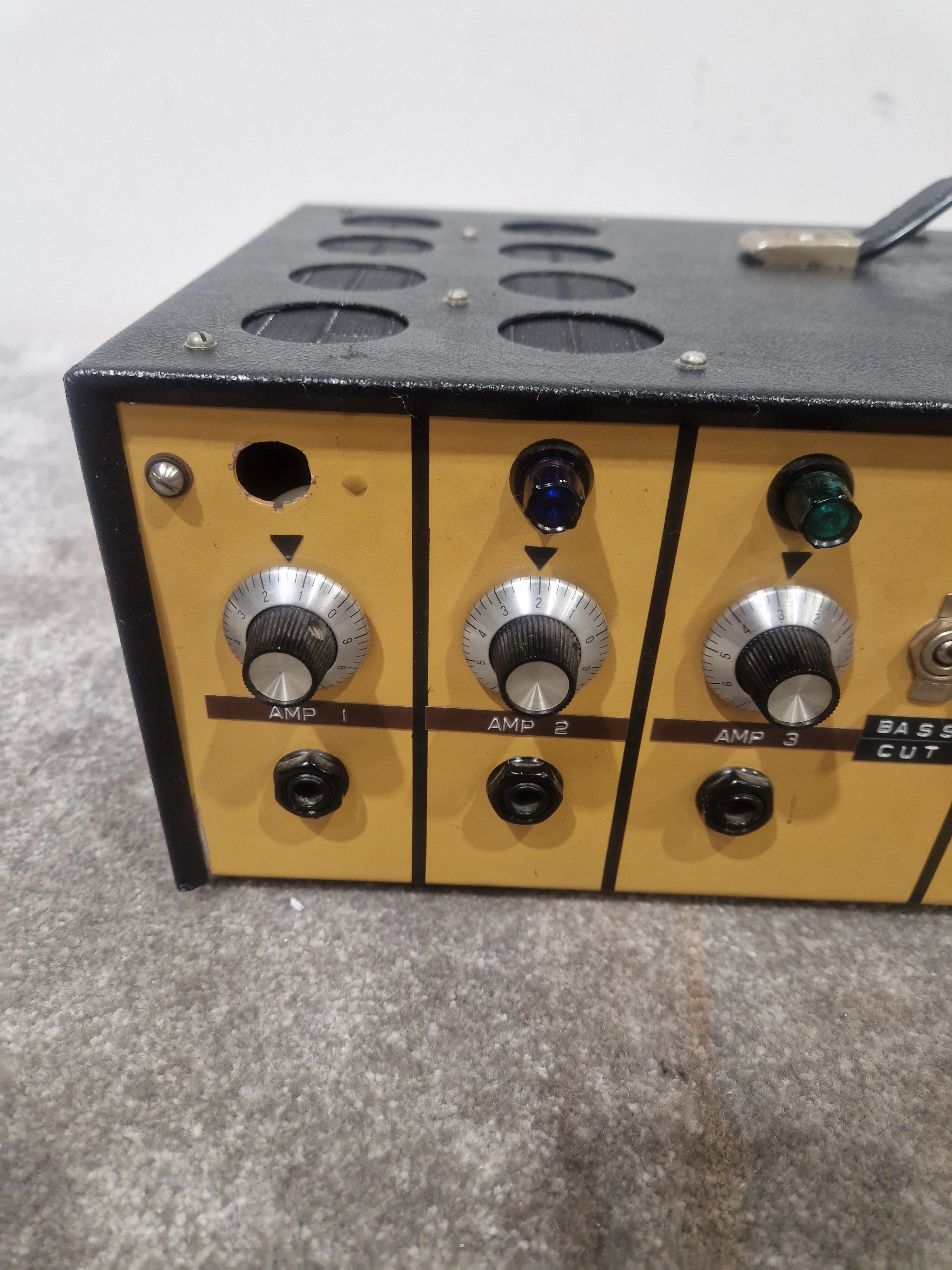 JH Parker Vintage Microphone Amplifier - Classic Tone, Robust Build - Good w/ Hard Case - Image 11