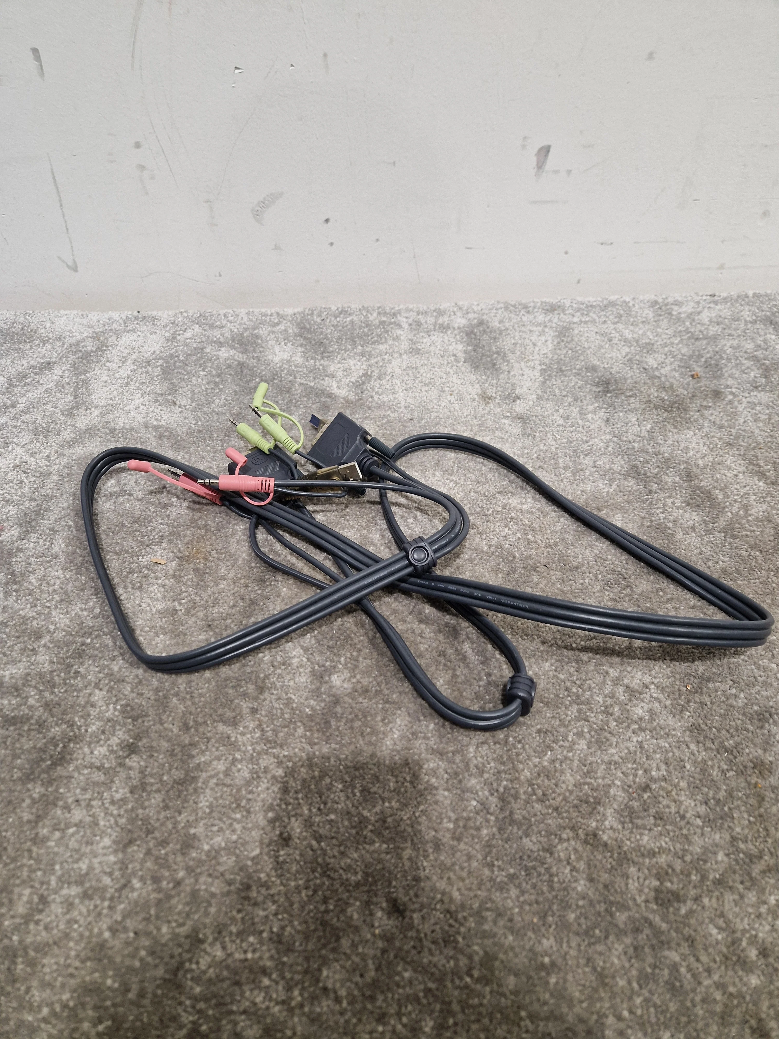 Job-Lot OF 2L7D02UI ATEN 6ft KVM Switch Cables - Grey X8 – KVM Switch Cable - Excellent - Image 11