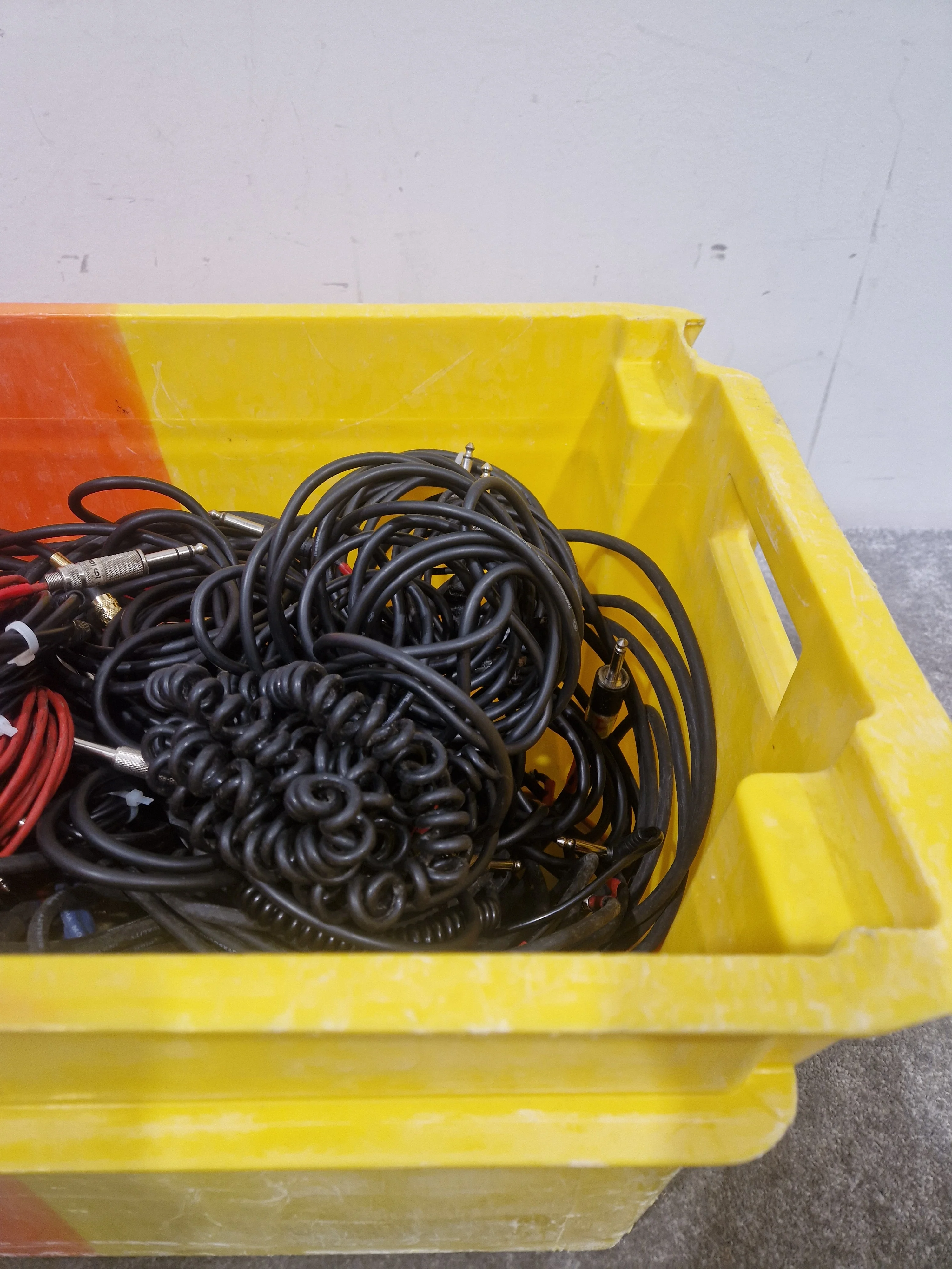 JOB-LOT OF Guitar/Speaker Jack Cables - 36X Multicoloured Audio Cables - Mixed Brands - Good - Image 2